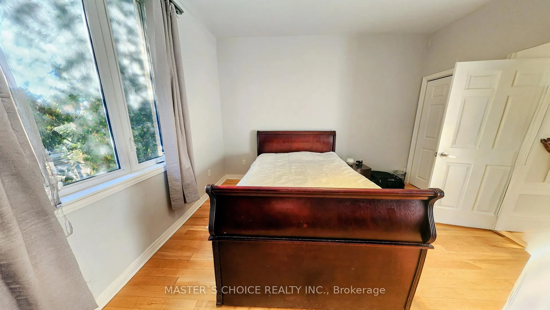 Photo 10 of 6 Shasta Drive, Vaughan, Uplands — HOMEH
