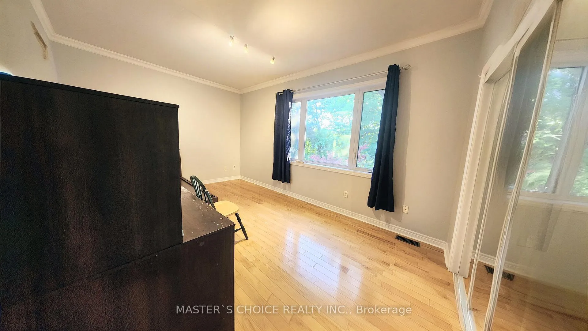 Photo 21 of 6 Shasta Drive, Vaughan, Uplands — HOMEH
