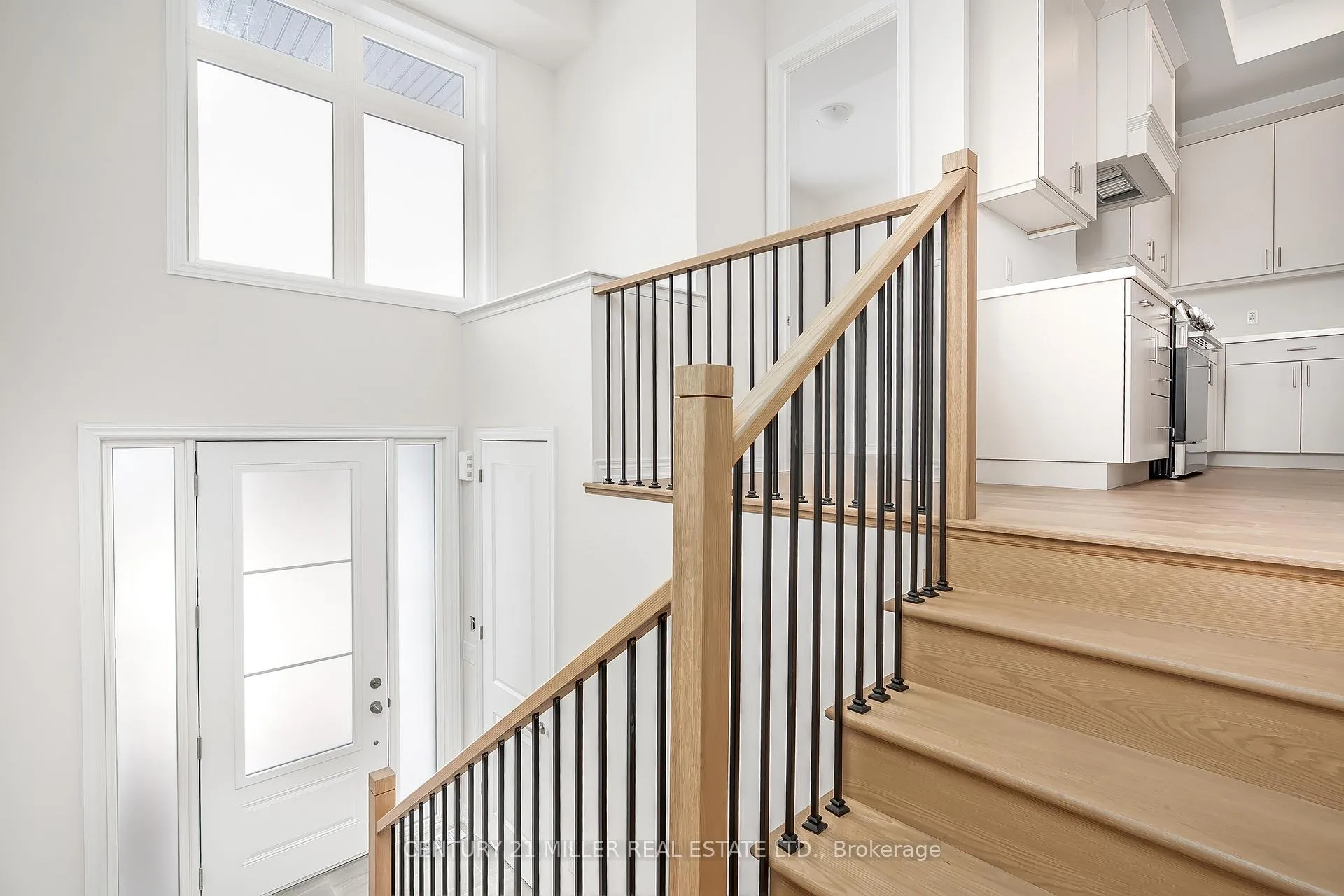 Photo 3 of Unit Unit 1, 3193 Sixth Line, Oakville, Glenorchy — HOMEH