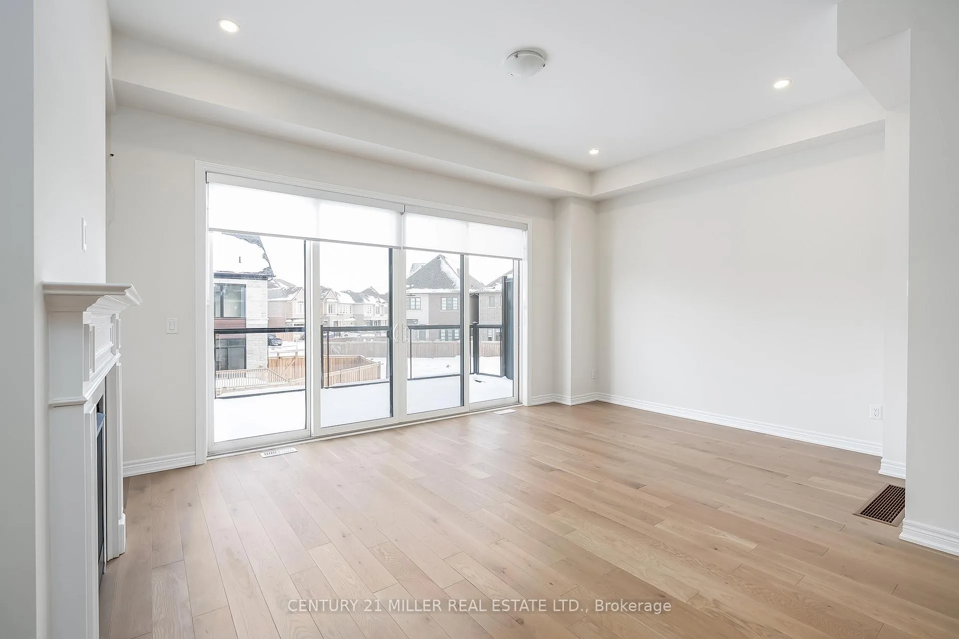 Photo 15 of Unit Unit 1, 3193 Sixth Line, Oakville, Glenorchy — HOMEH