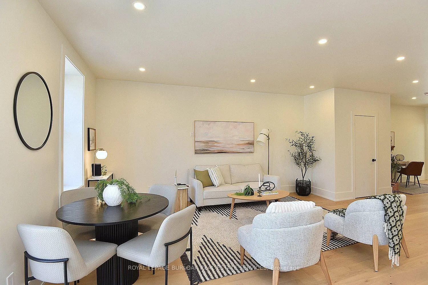 Photo 9 of Unit 201, 284 Wilson Street E, Hamilton, Ancaster — HOMEH