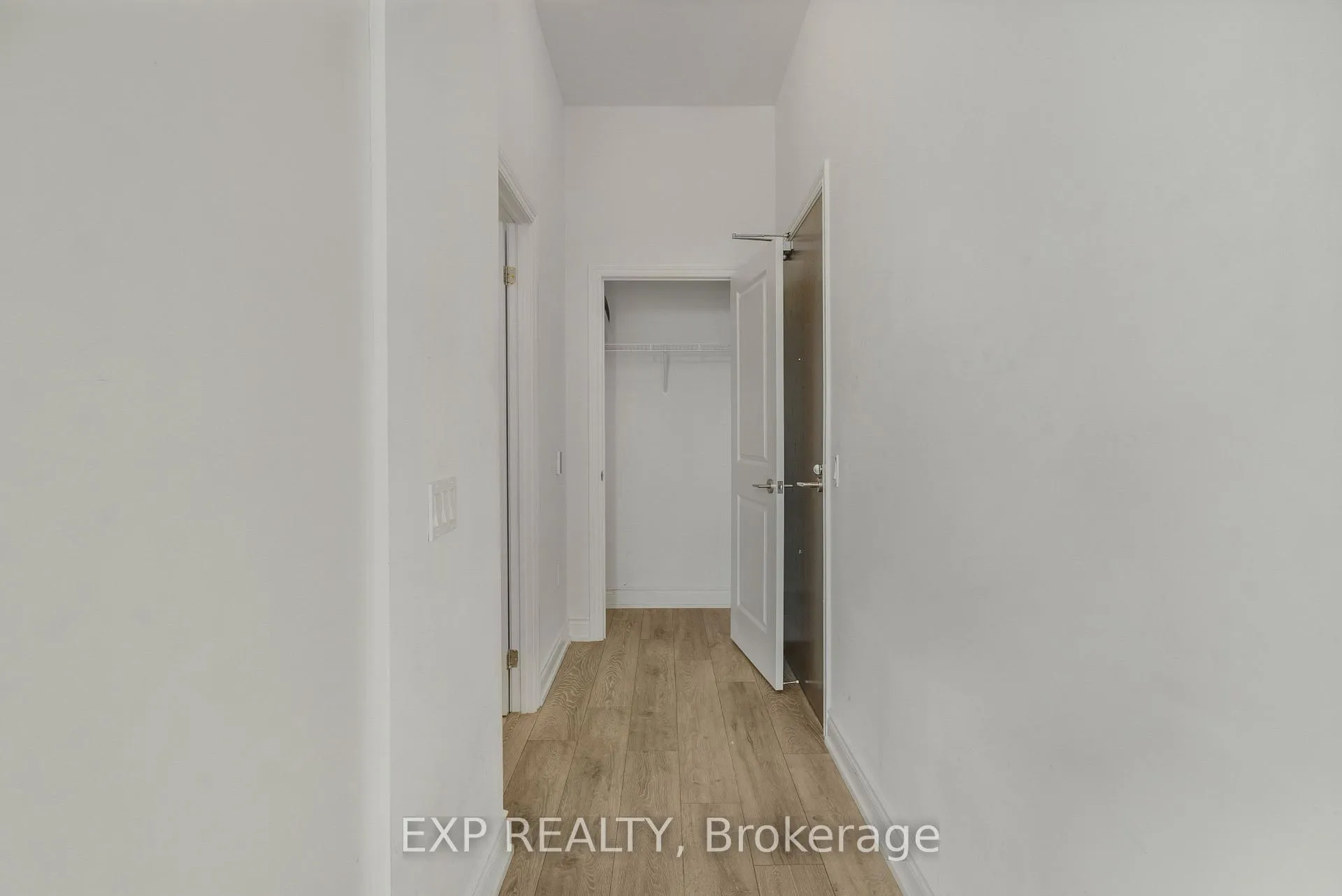 Photo 5 of Unit 112, 1050 Main Street E, Milton, Dempsey — HOMEH