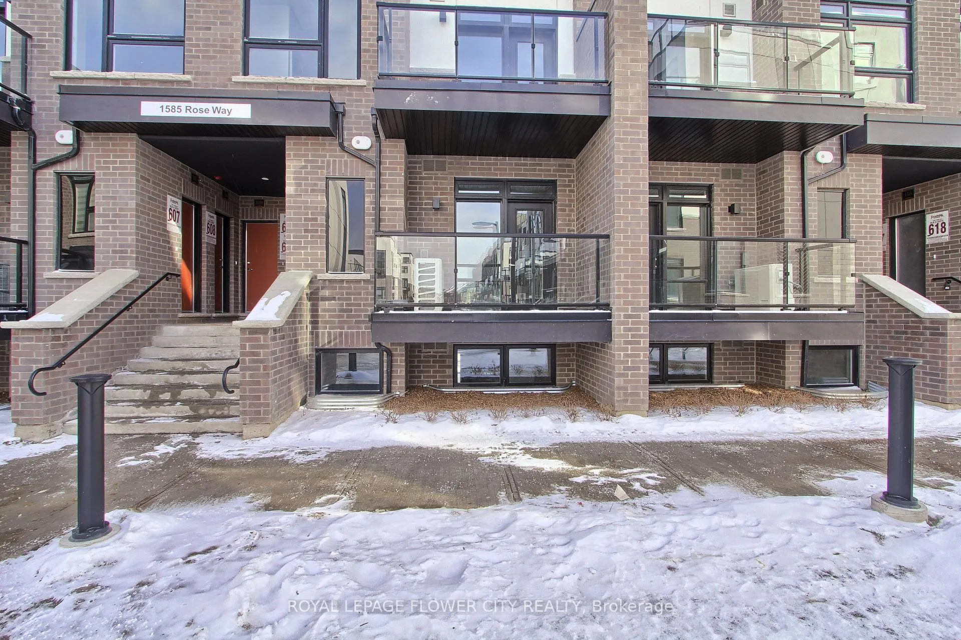 Photo 1 of Unit 112, 1589 Rose Way, Milton, Cobban — HOMEH