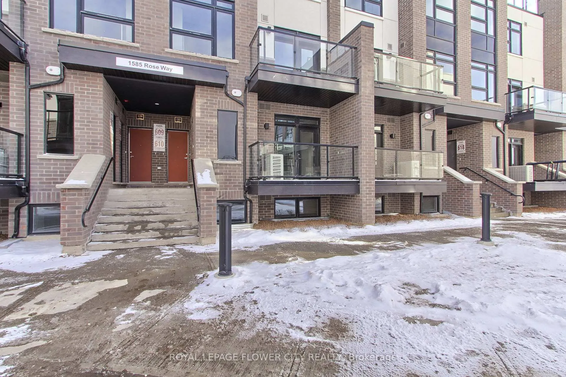 Photo 2 of Unit 112, 1589 Rose Way, Milton, Cobban — HOMEH
