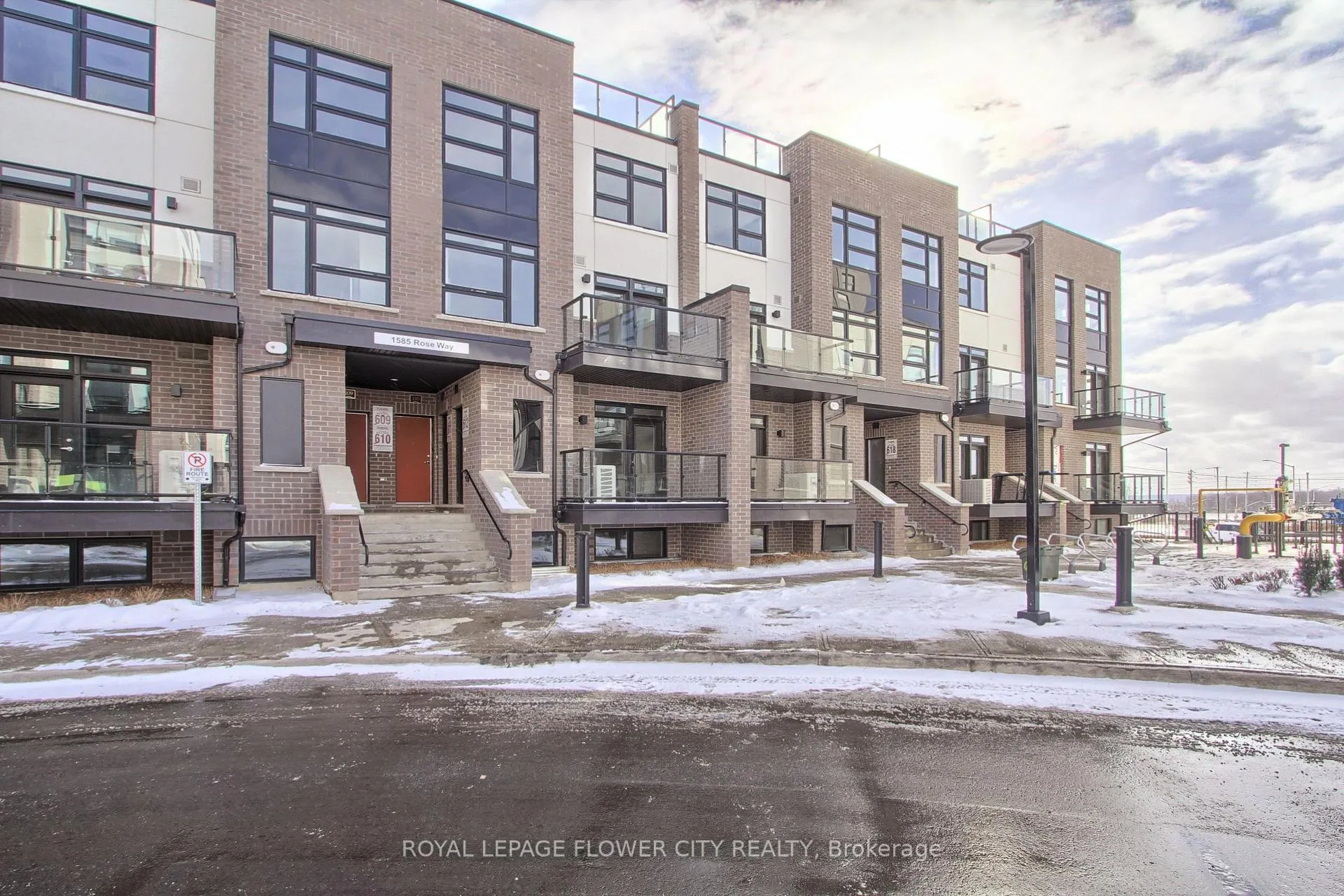Photo 3 of Unit 112, 1589 Rose Way, Milton, Cobban — HOMEH