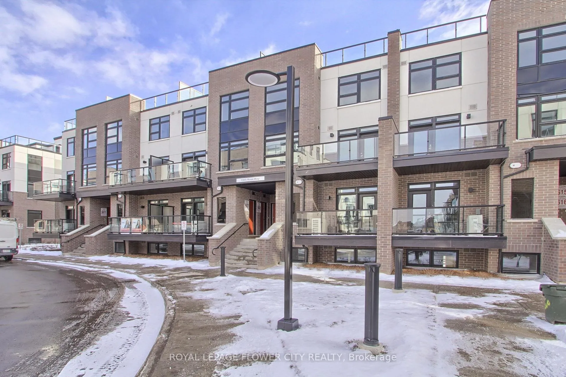 Photo 5 of Unit 112, 1589 Rose Way, Milton, Cobban — HOMEH