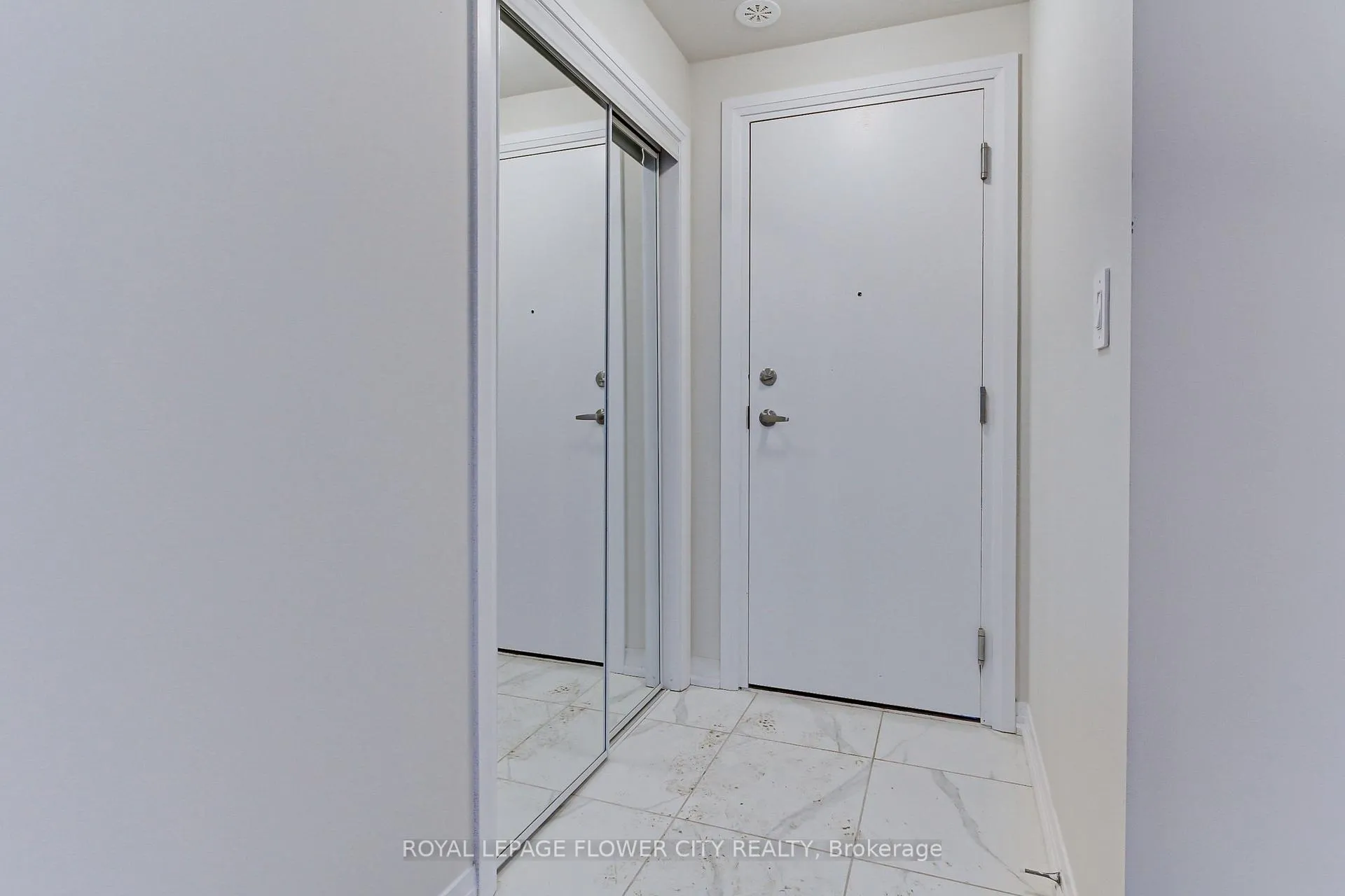 Photo 7 of Unit 112, 1589 Rose Way, Milton, Cobban — HOMEH