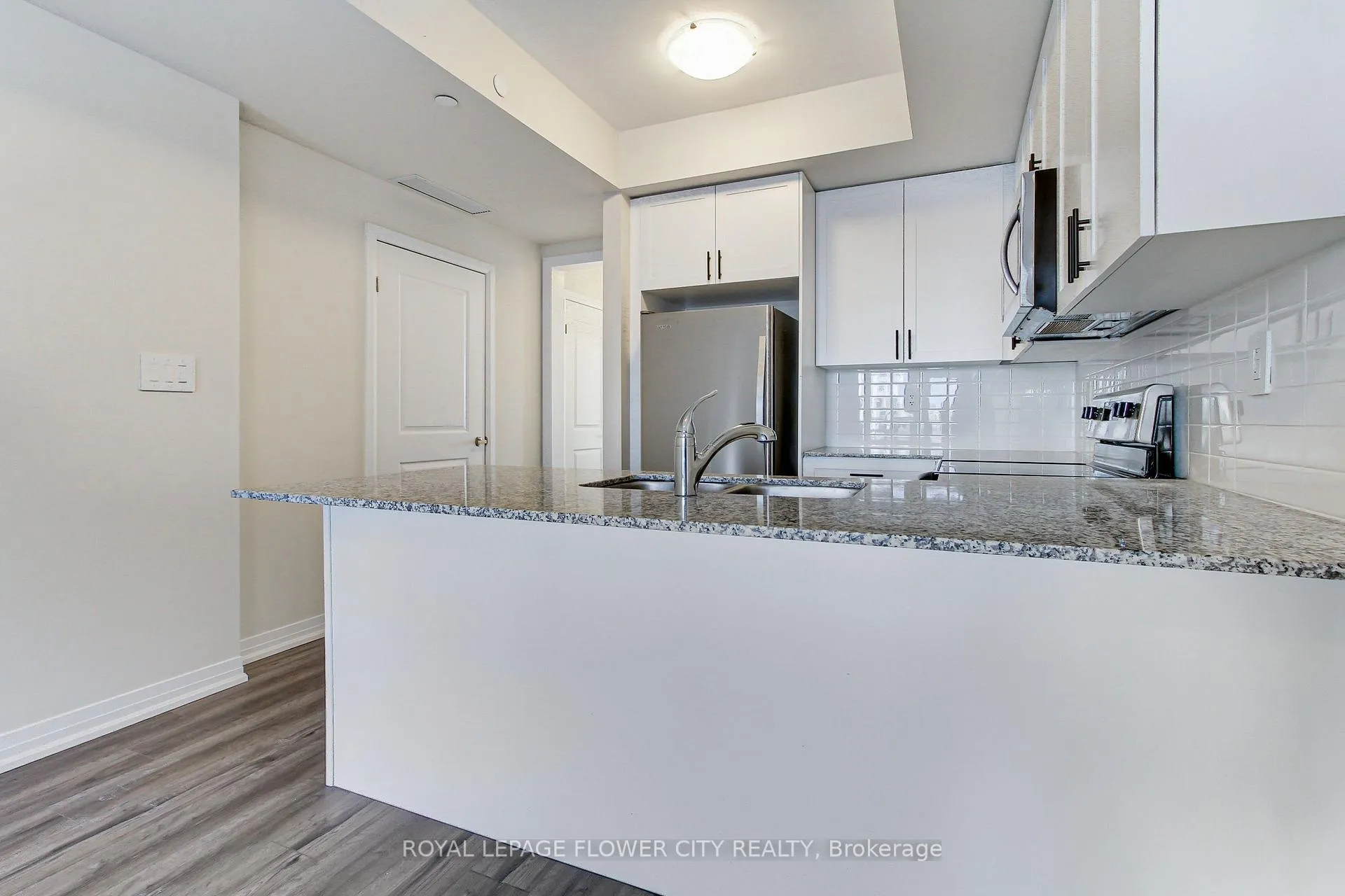 Photo 13 of Unit 112, 1589 Rose Way, Milton, Cobban — HOMEH