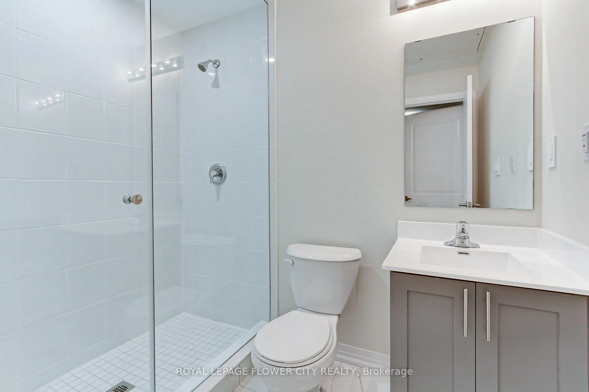 Photo 20 of Unit 112, 1589 Rose Way, Milton, Cobban — HOMEH