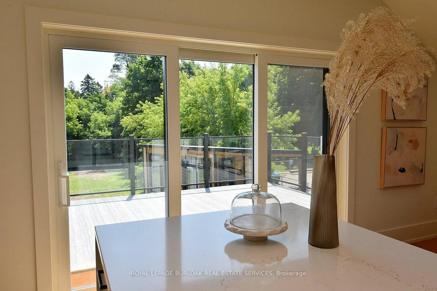 Photo 9 of Unit 202, 284 Wilson Street E, Hamilton, Ancaster — HOMEH