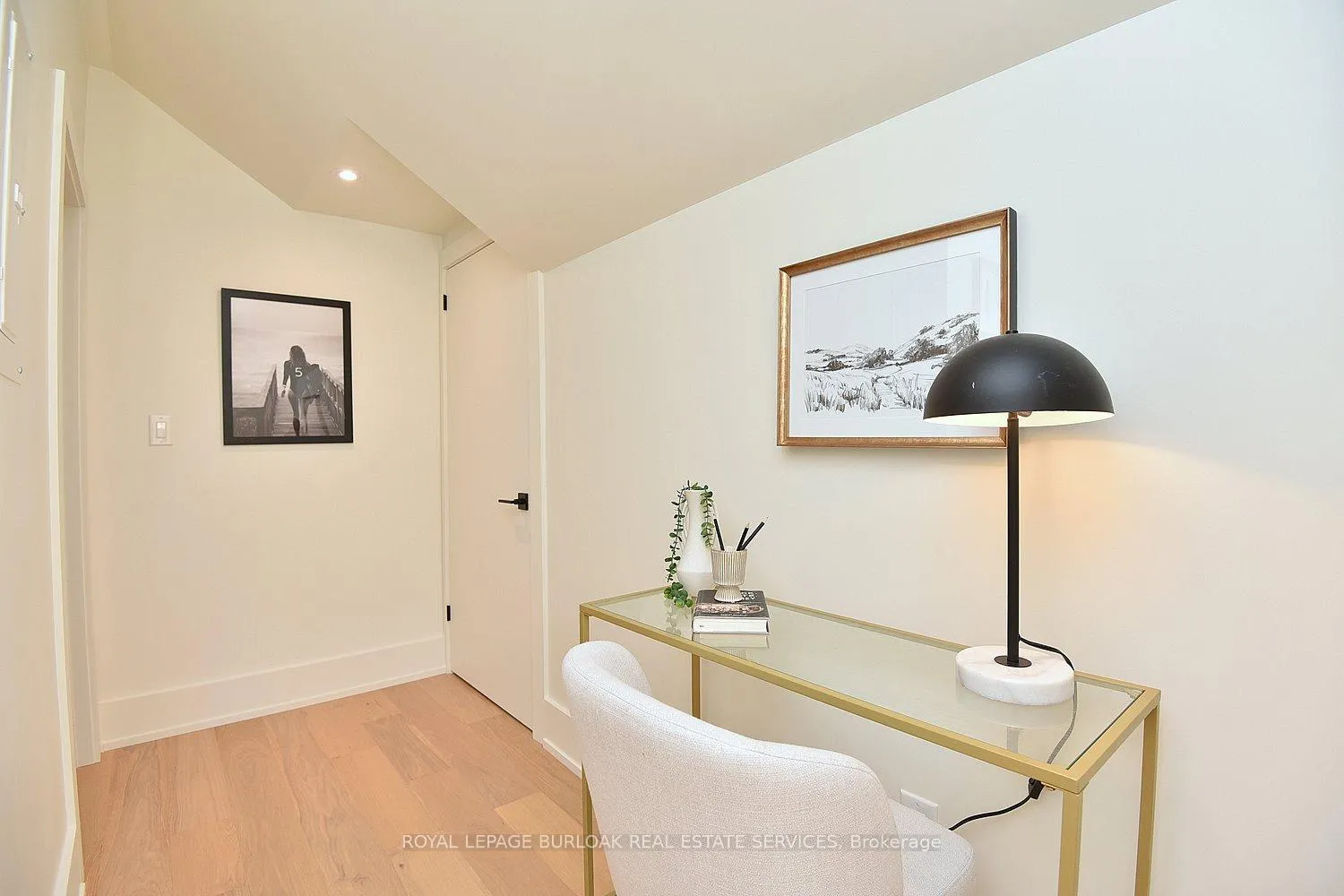 Photo 14 of Unit 202, 284 Wilson Street E, Hamilton, Ancaster — HOMEH