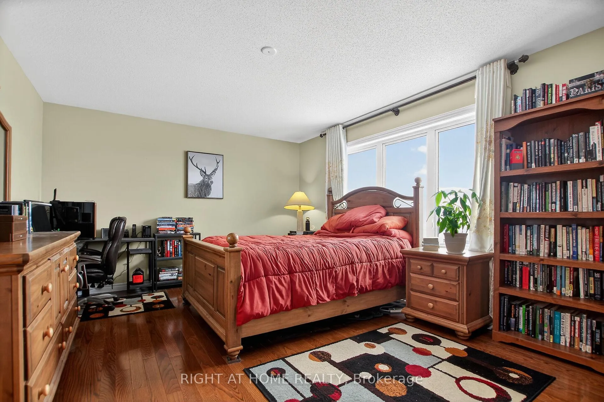 Photo 21 of 307 Ventanna Way, Ottawa, Barrhaven - Strandherd — HOMEH