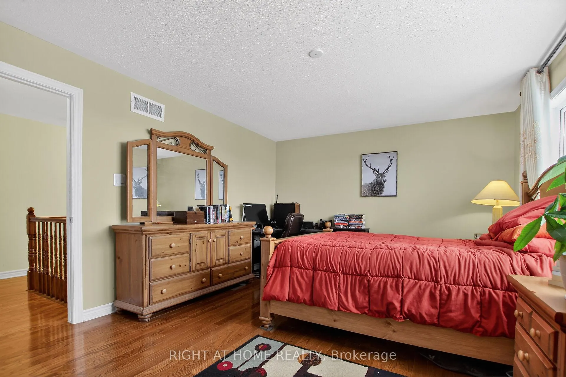 Photo 22 of 307 Ventanna Way, Ottawa, Barrhaven - Strandherd — HOMEH