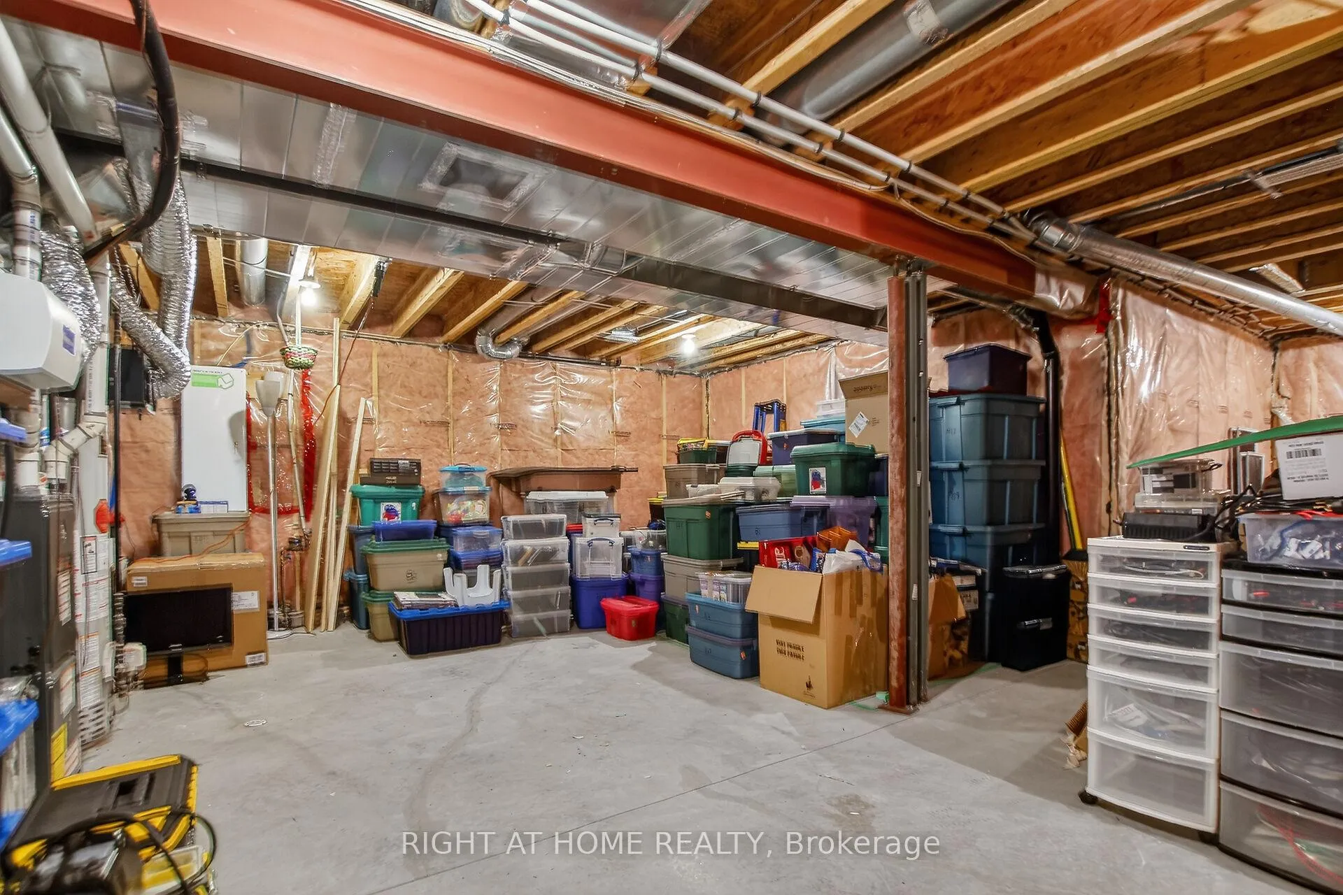 Photo 34 of 307 Ventanna Way, Ottawa, Barrhaven - Strandherd — HOMEH