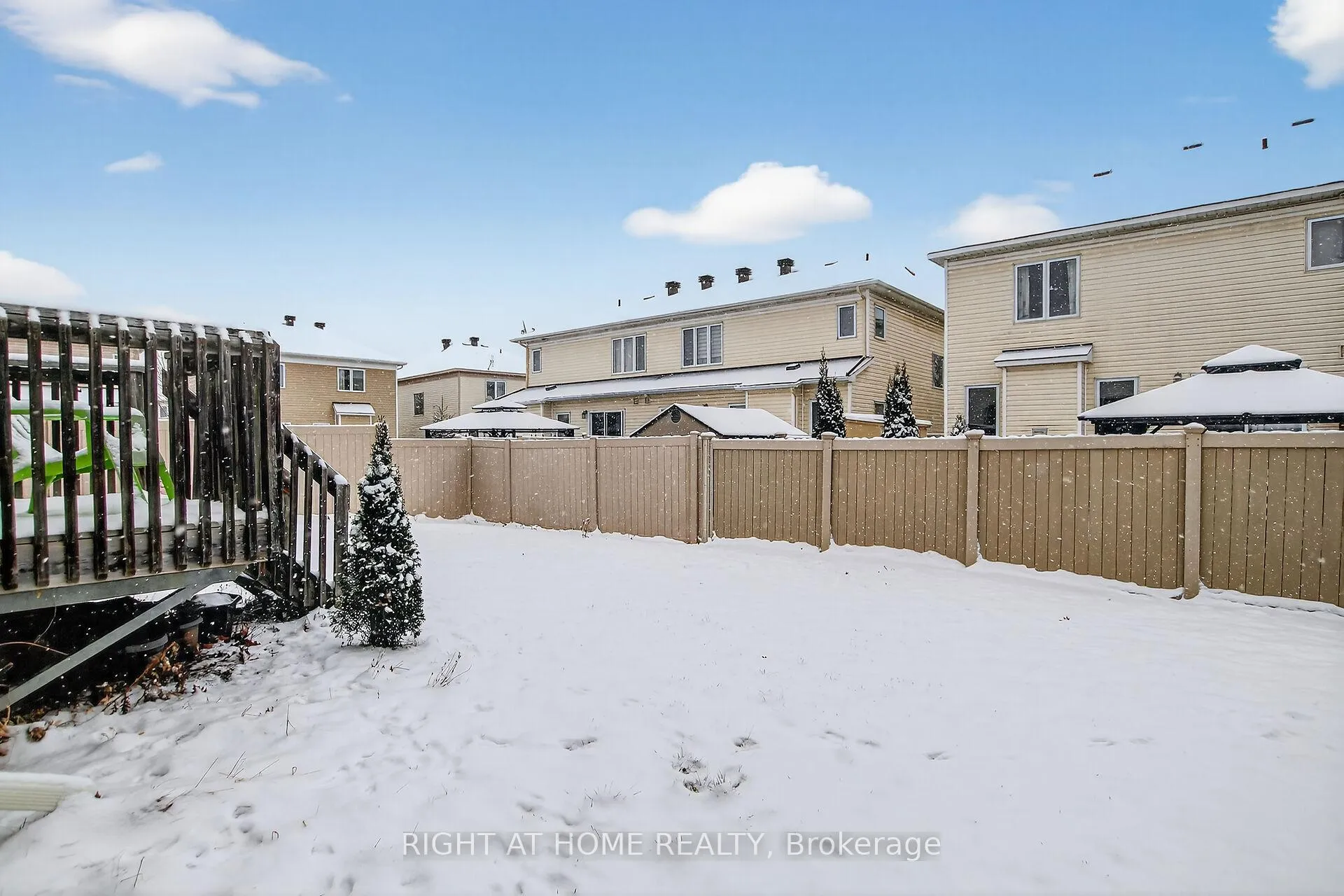 Photo 35 of 307 Ventanna Way, Ottawa, Barrhaven - Strandherd — HOMEH