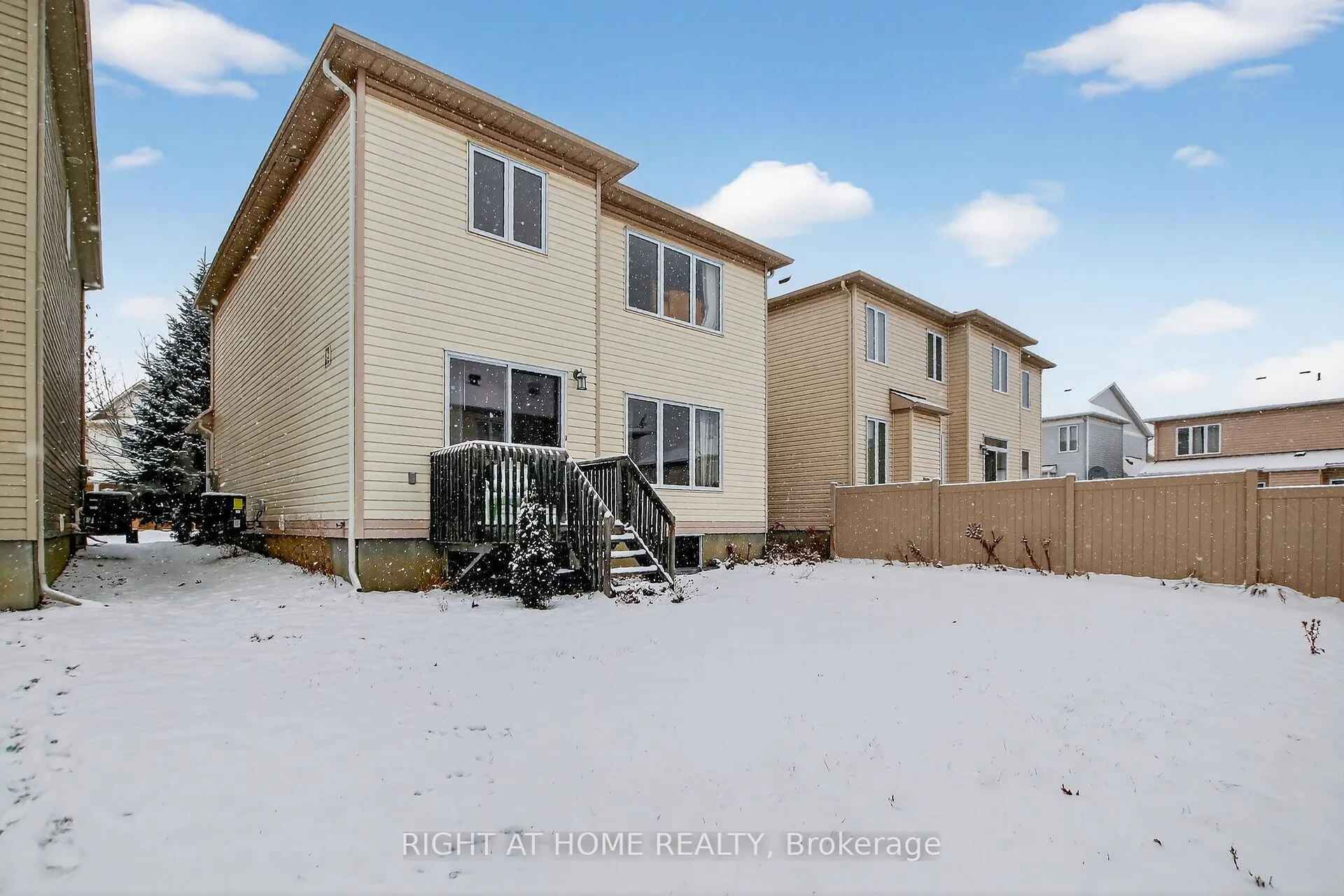 Photo 36 of 307 Ventanna Way, Ottawa, Barrhaven - Strandherd — HOMEH