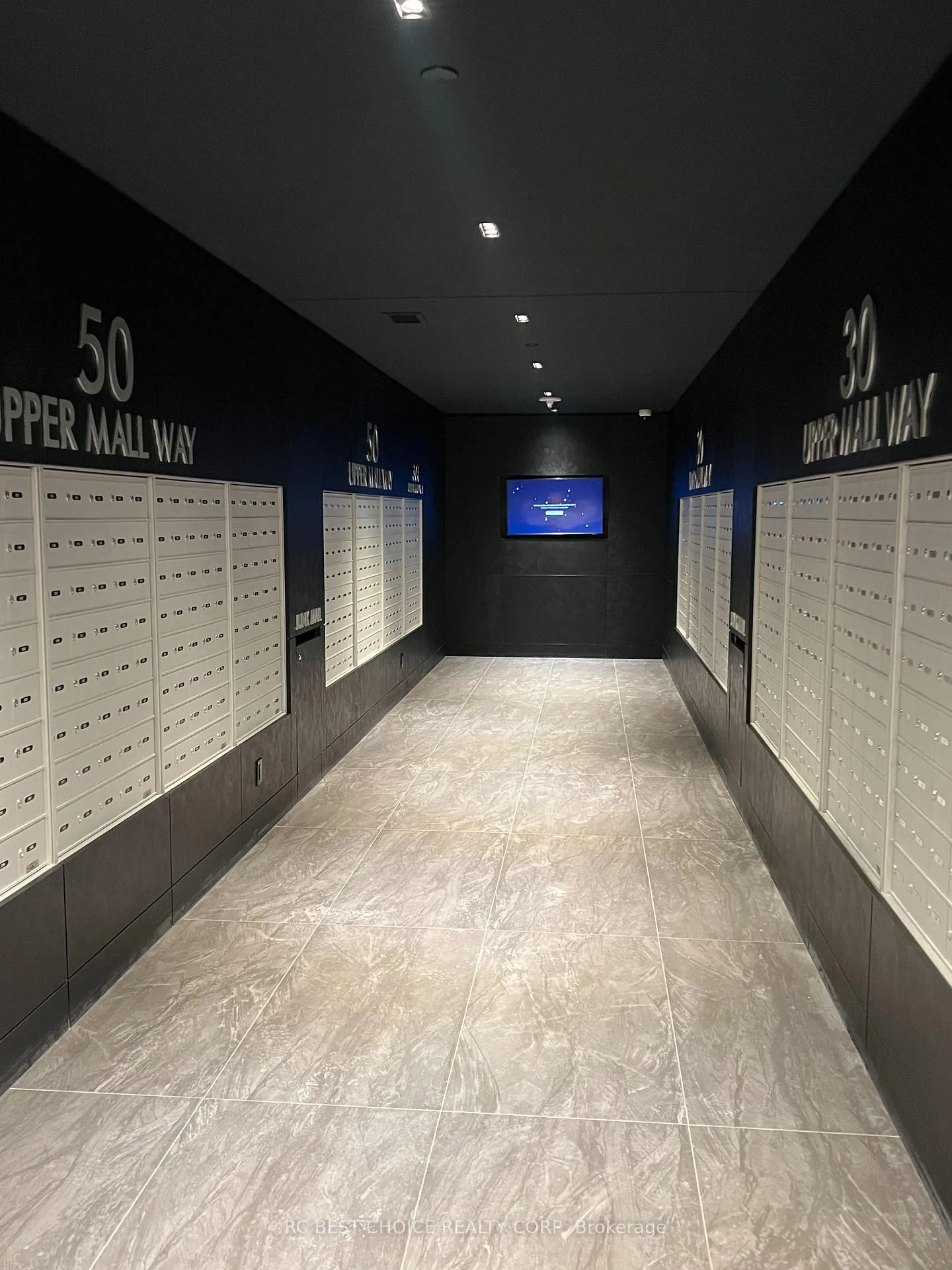 Photo 14 of Unit A2602, 30 Upper Mall Way, Vaughan, Brownridge — HOMEH