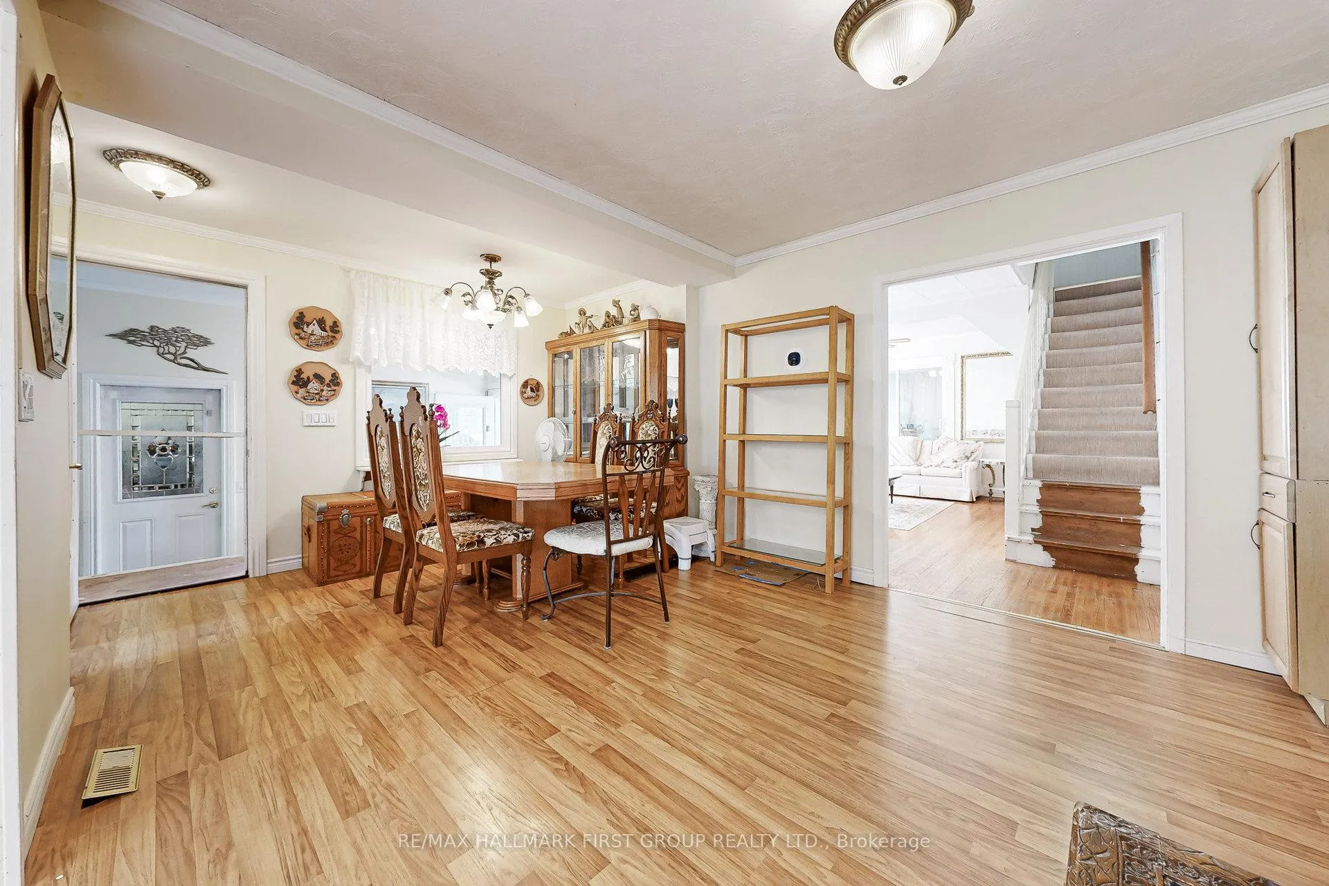 Photo 9 of 1433 Finch Avenue, Pickering, Liverpool — HOMEH