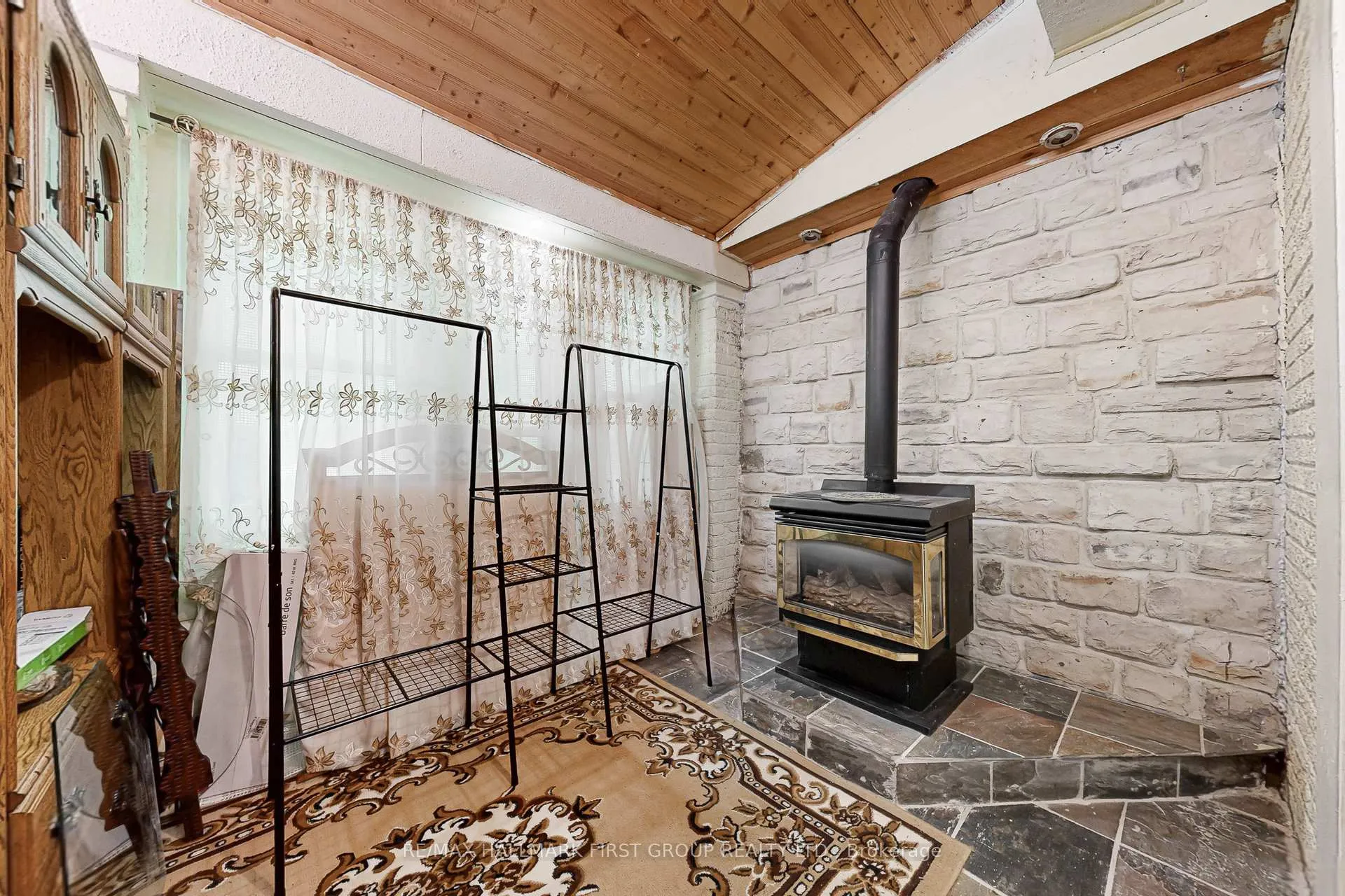 Photo 26 of 1433 Finch Avenue, Pickering, Liverpool — HOMEH