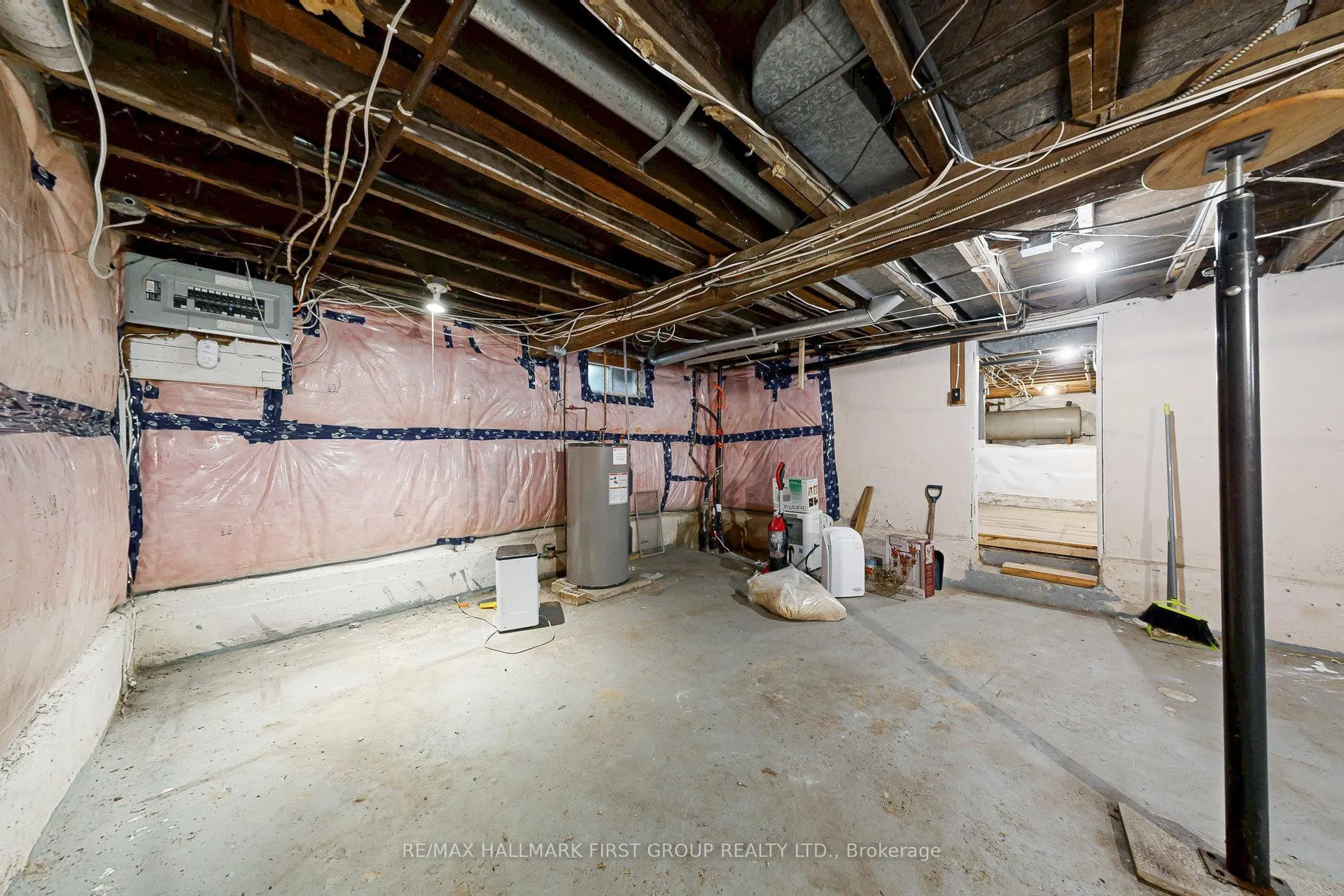 Photo 32 of 1433 Finch Avenue, Pickering, Liverpool — HOMEH