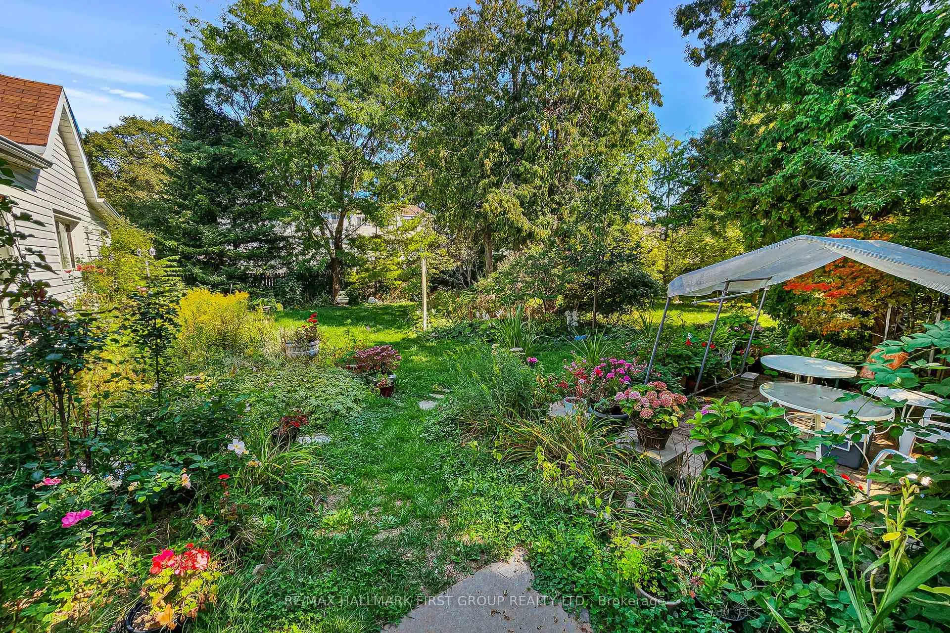 Photo 33 of 1433 Finch Avenue, Pickering, Liverpool — HOMEH