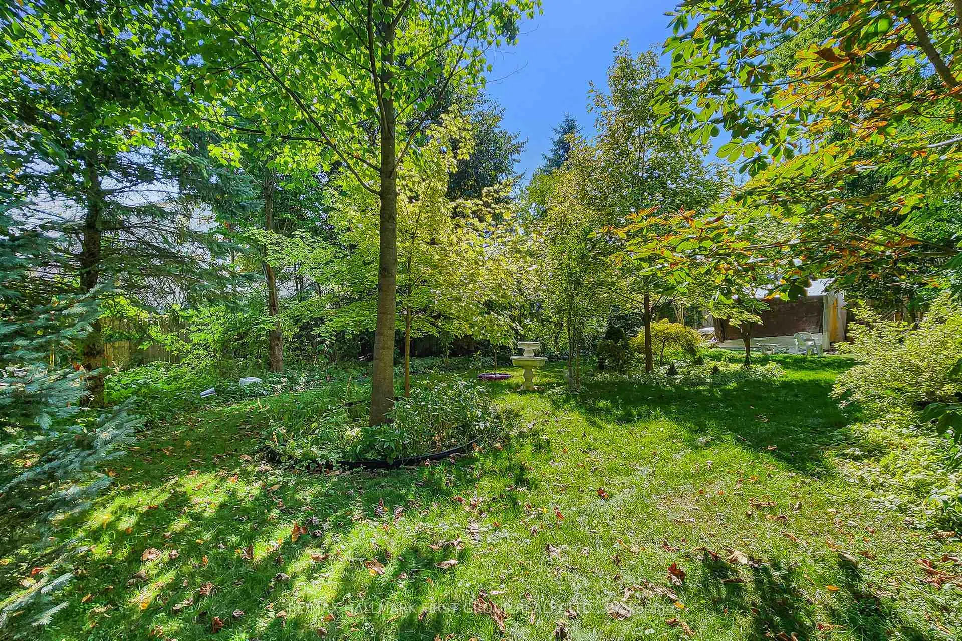 Photo 36 of 1433 Finch Avenue, Pickering, Liverpool — HOMEH