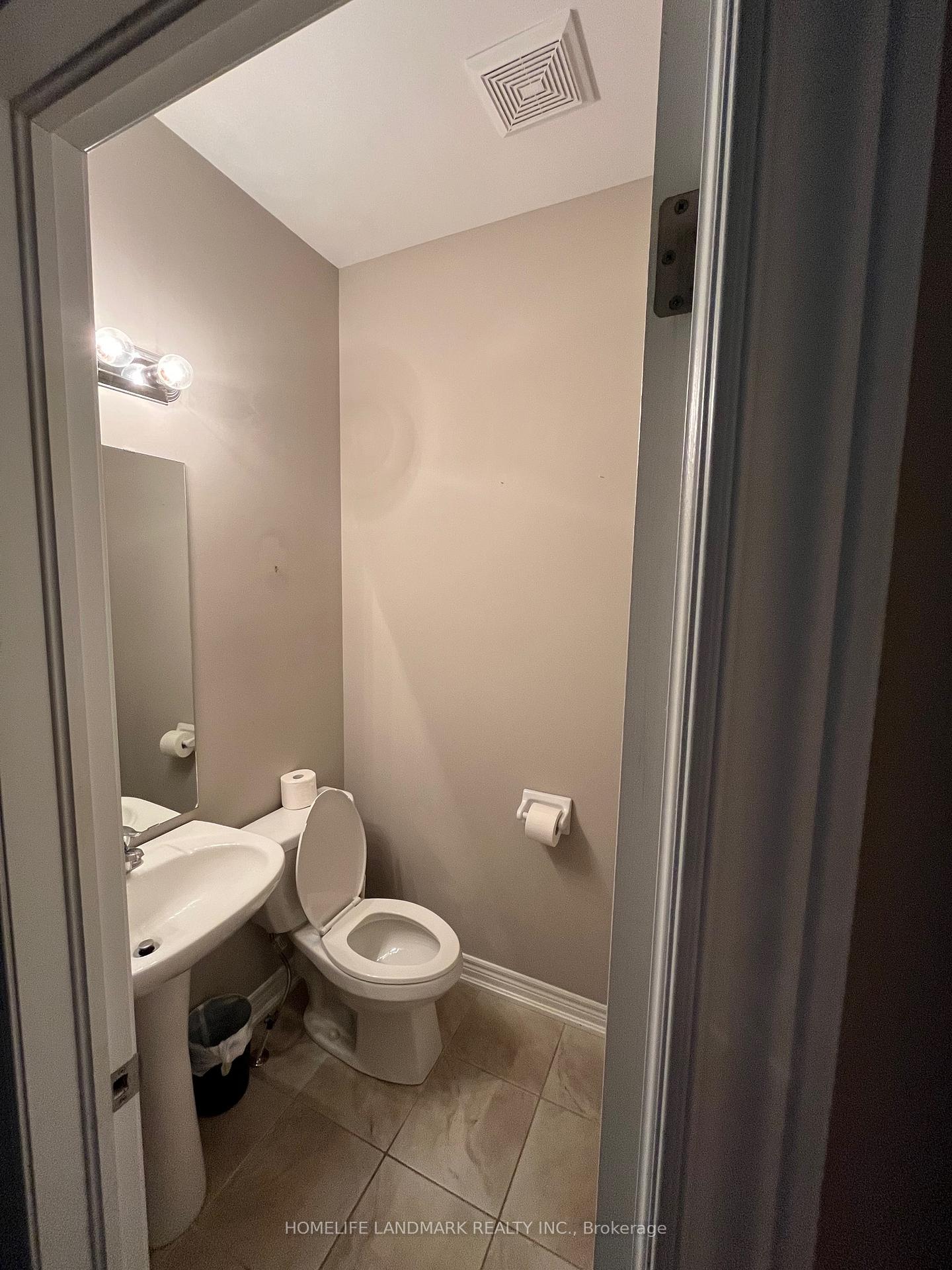 Photo 5 of 4133 Galileo Common, Burlington, Shoreacres — HOMEH