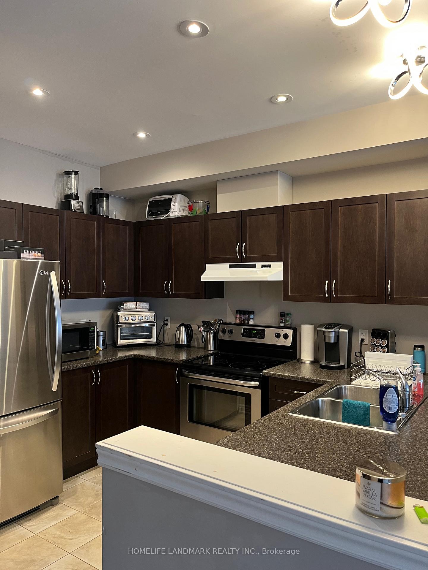 Photo 6 of 4133 Galileo Common, Burlington, Shoreacres — HOMEH