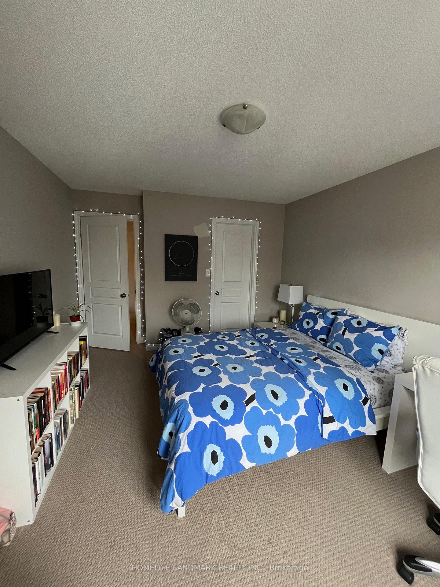 Photo 8 of 4133 Galileo Common, Burlington, Shoreacres — HOMEH