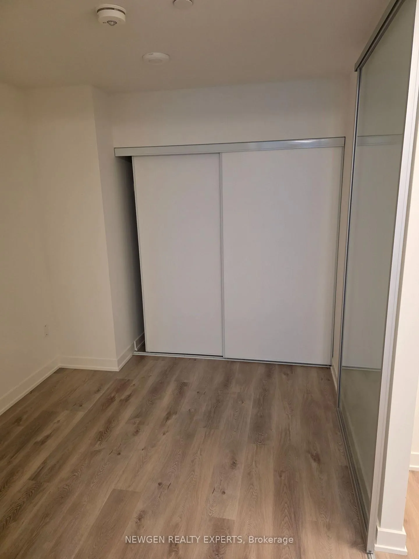 Photo 8 of Unit 608, 120 Broadway Avenue, Toronto, Mount Pleasant West — HOMEH