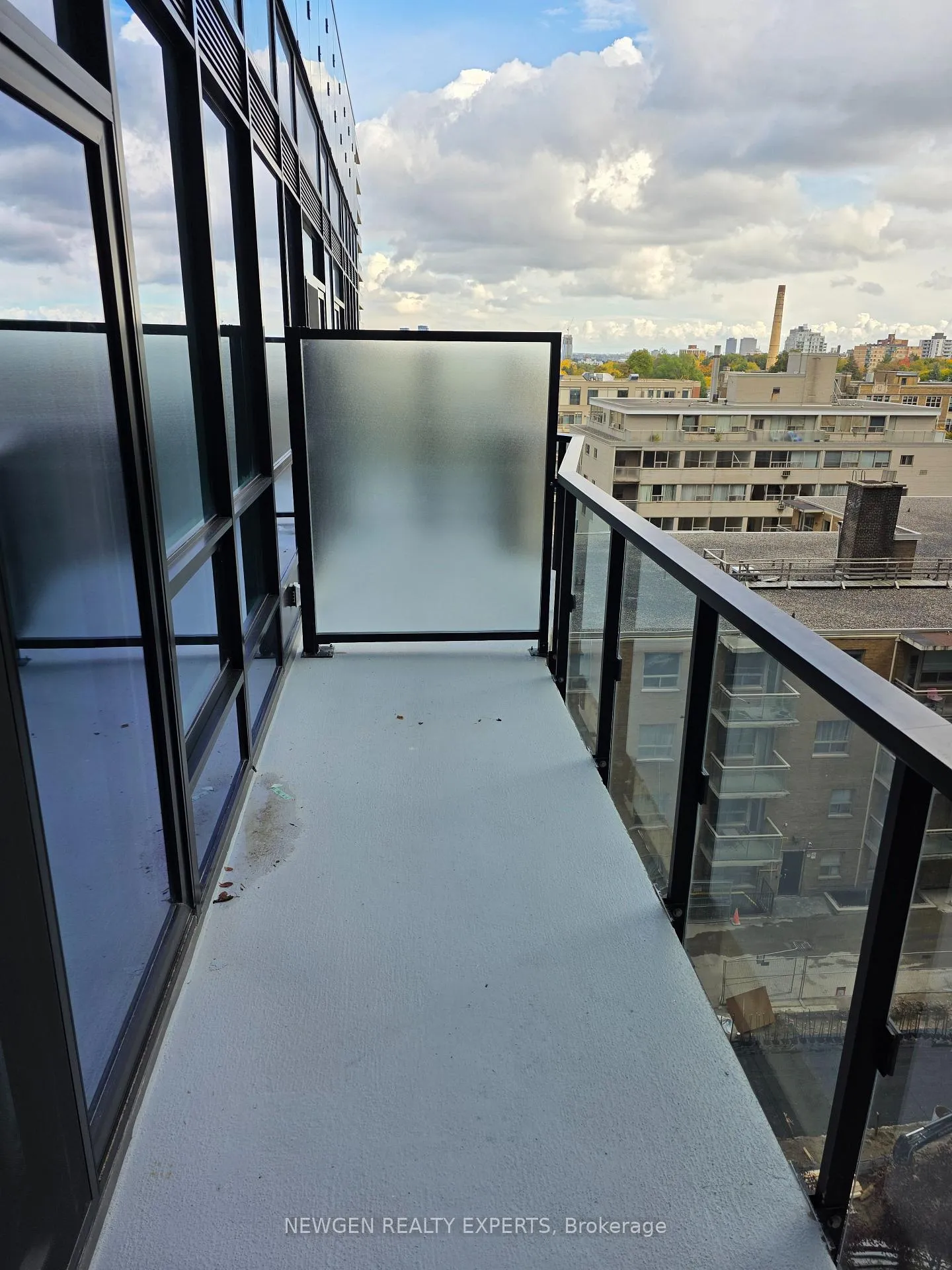 Photo 12 of Unit 608, 120 Broadway Avenue, Toronto, Mount Pleasant West — HOMEH