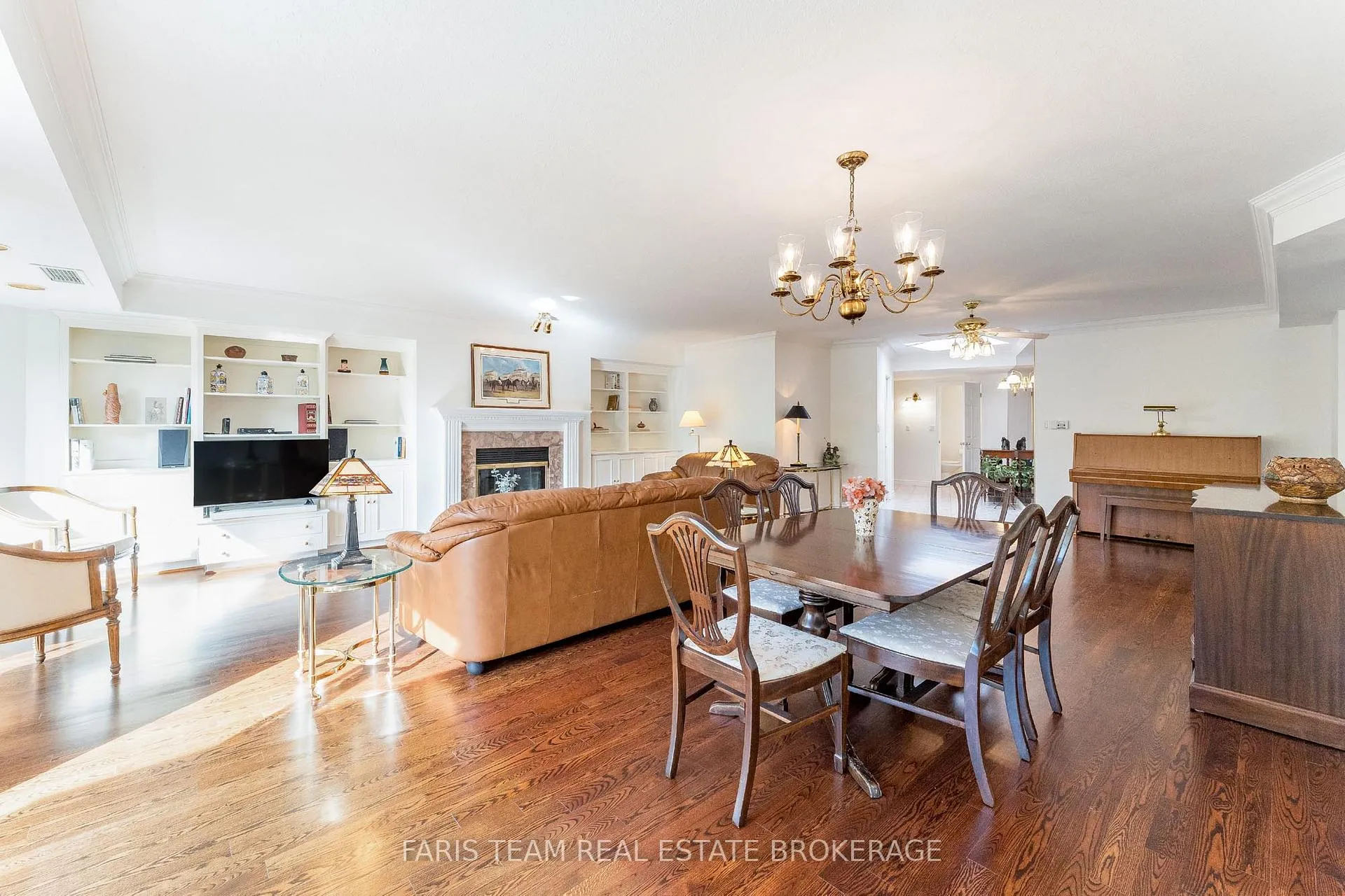 Photo 19 of Unit 307, 85 Wellington Street W, Aurora, Aurora Village — HOMEH