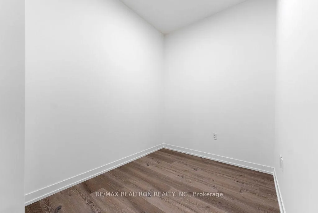 Photo 12 of Unit 4608, 225 Commerce Street, Vaughan, Vaughan Corporate Centre — HOMEH