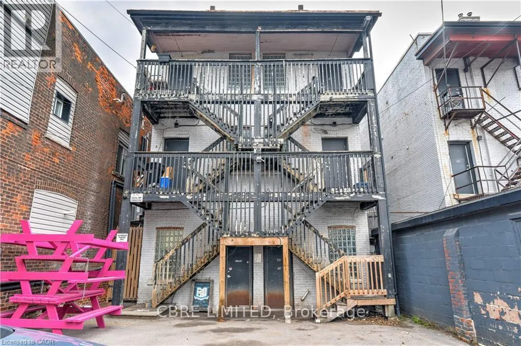 Front of Unit 302, 657 Barton Street E