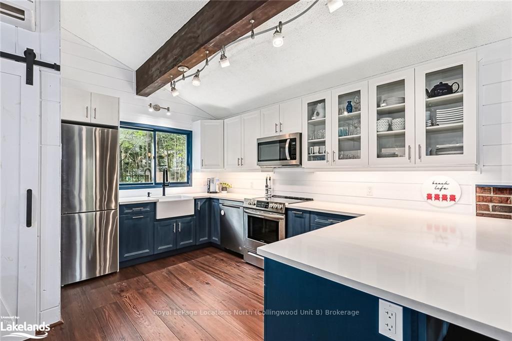 Photo 8 of 145 St Moritz Crescent, Blue Mountains — HOMEH