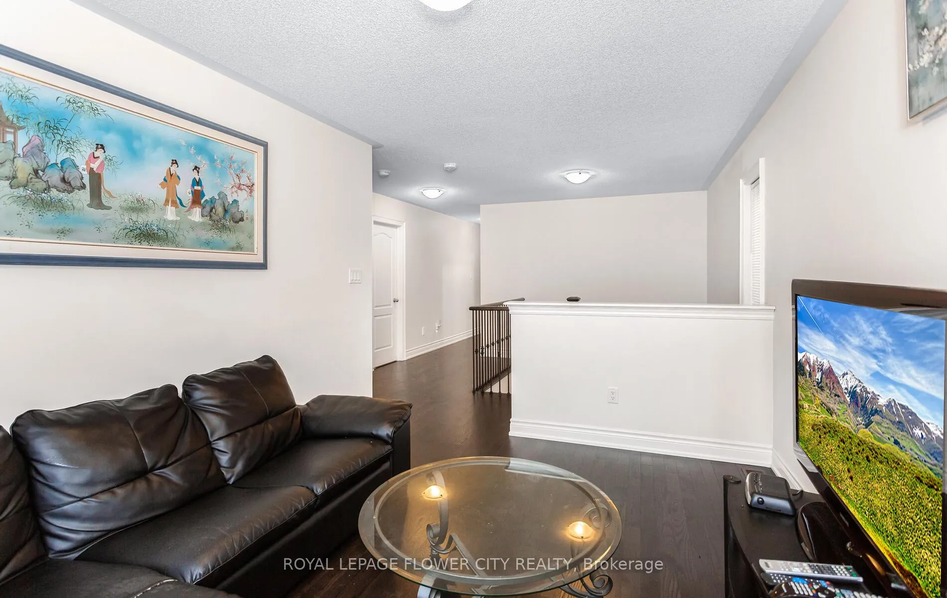 Photo 12 of 125 Lionhead Golf Road, Brampton — HOMEH