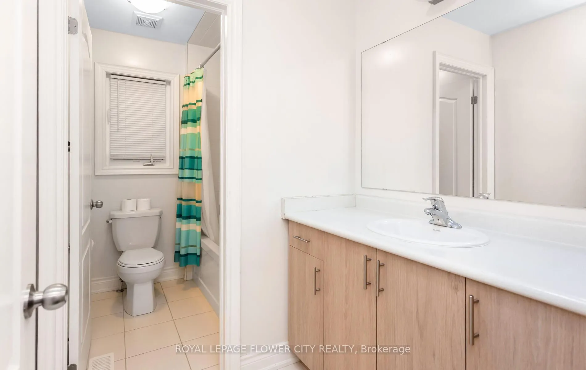 Photo 22 of 125 Lionhead Golf Road, Brampton — HOMEH