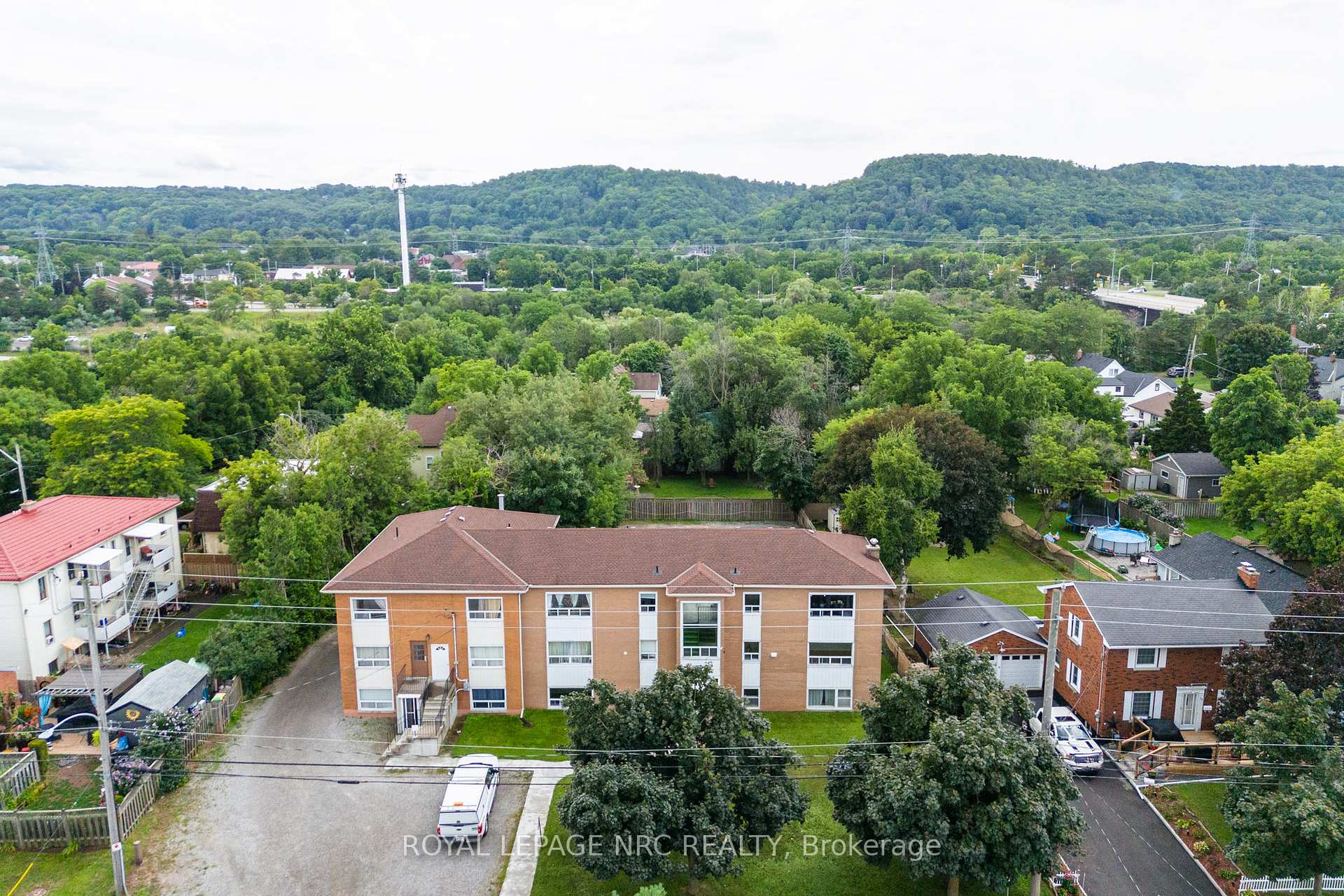 Photo 1 of Unit Unit 1, 3-5 Olive Street, Grimsby, Grimsby Beach — HOMEH