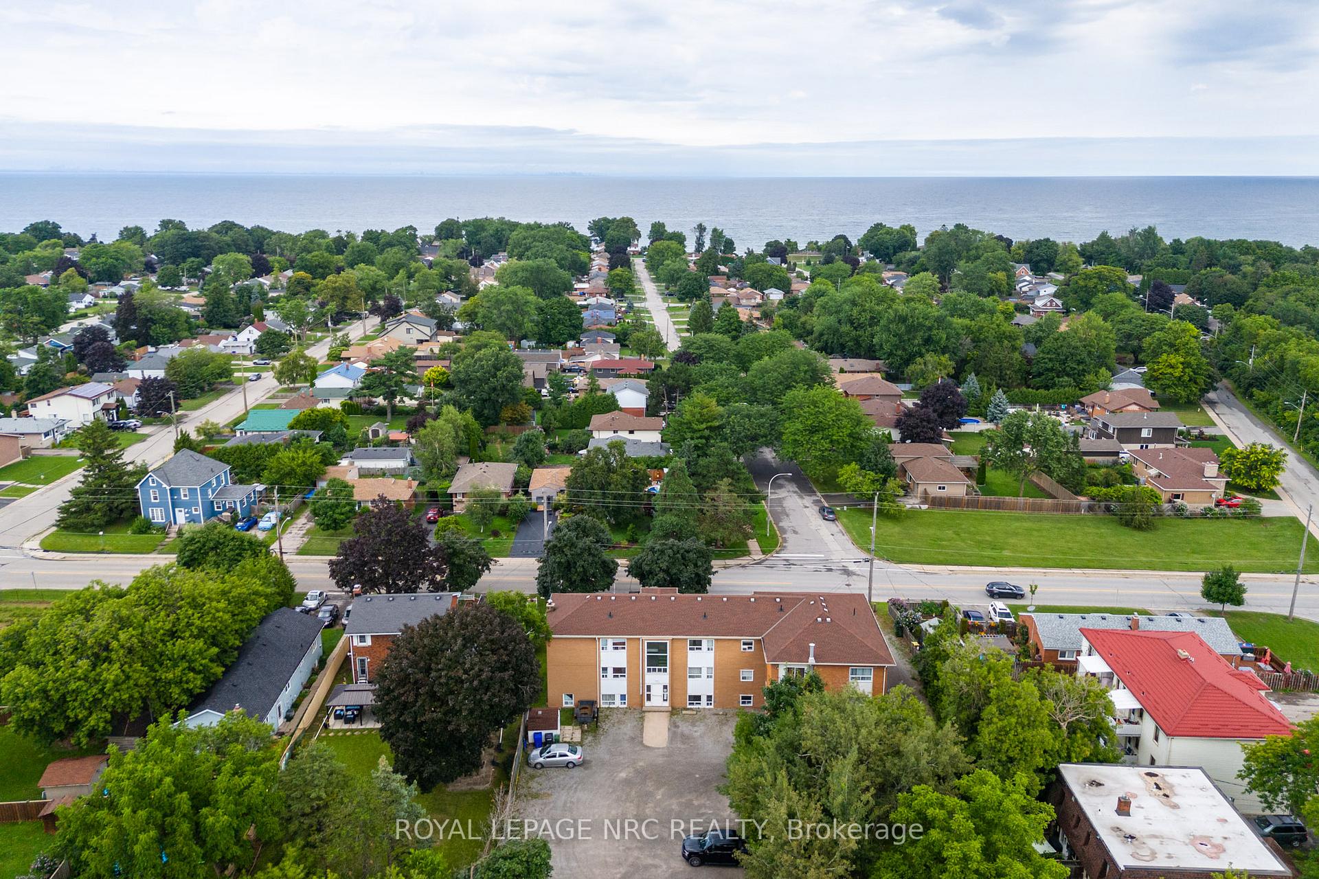Photo 3 of Unit Unit 1, 3-5 Olive Street, Grimsby, Grimsby Beach — HOMEH