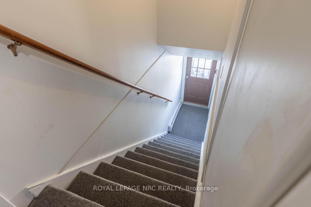 Photo 5 of Unit Unit 1, 3-5 Olive Street, Grimsby, Grimsby Beach — HOMEH