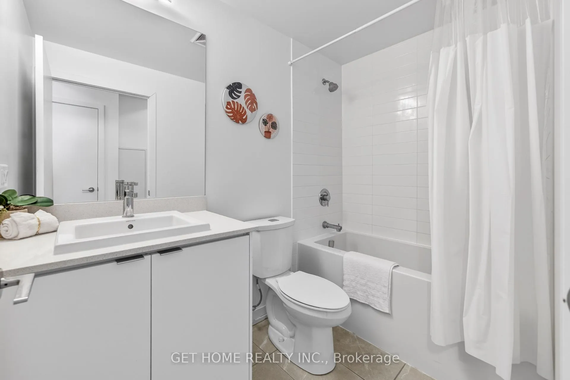 Photo 20 of Unit 902, 55 Duke Street W, Kitchener, City Commercial Core — HOMEH