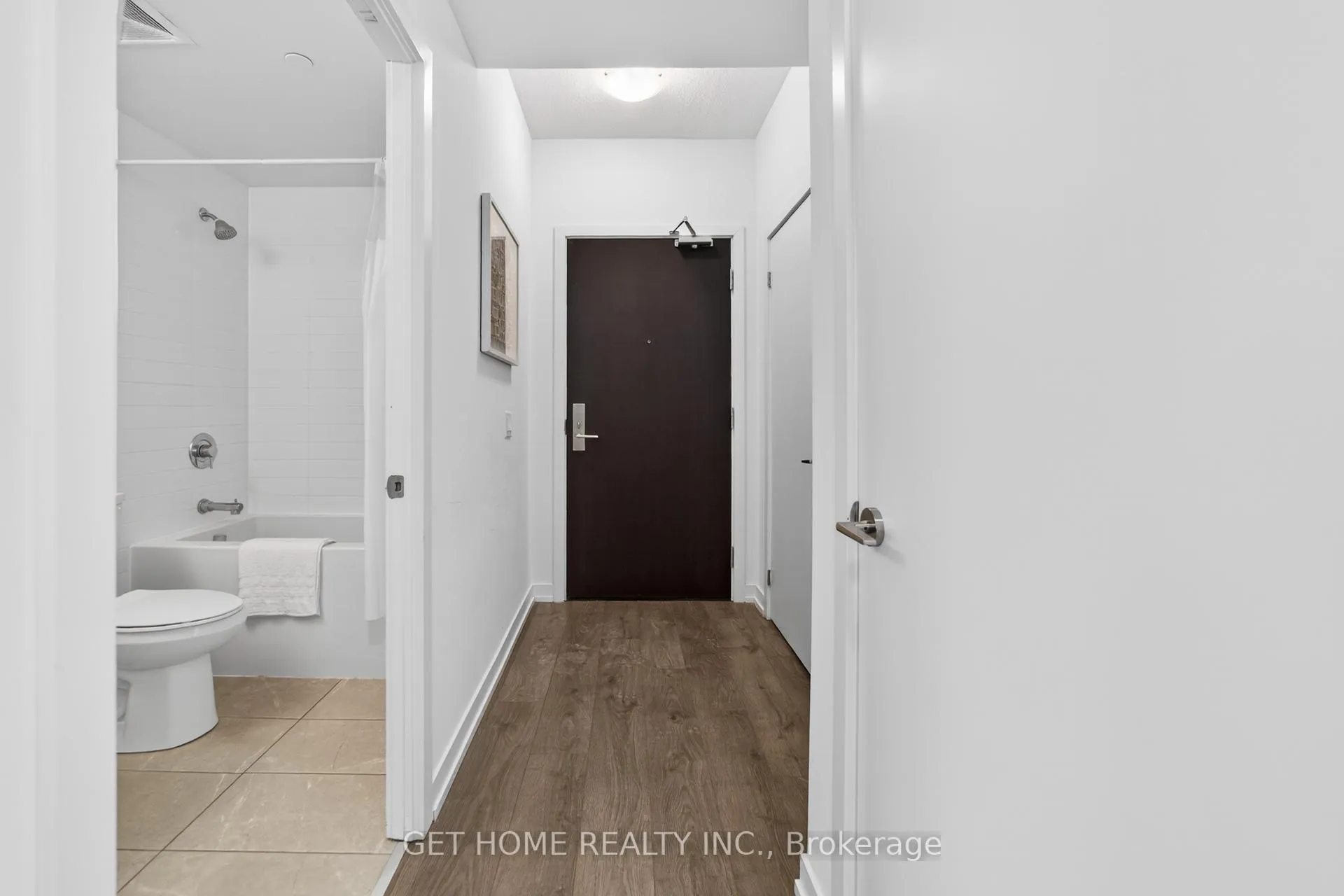 Photo 27 of Unit 902, 55 Duke Street W, Kitchener, City Commercial Core — HOMEH