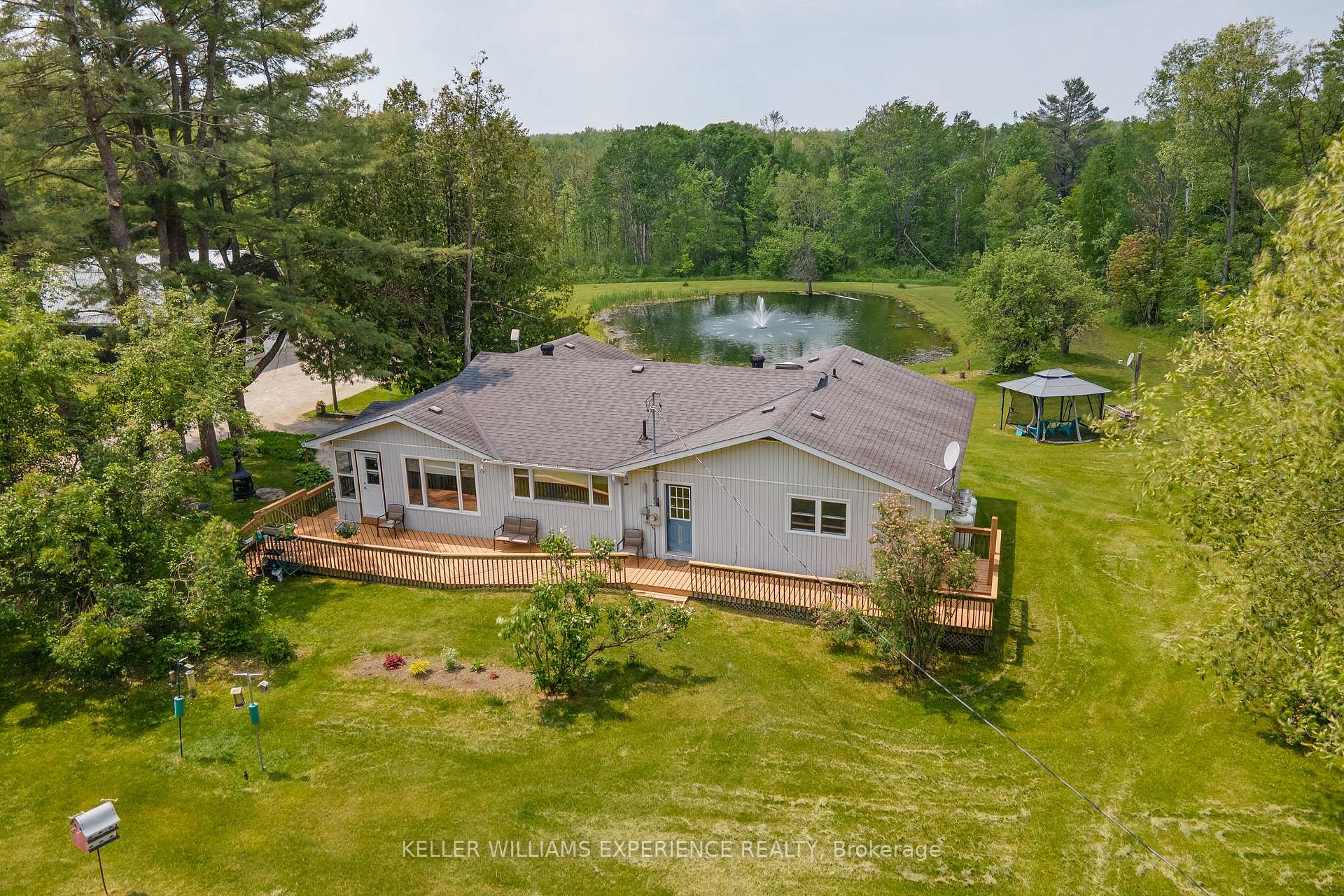 Photo 3 of 1183 Baseline Road, Gravenhurst, Morrison — HOMEH
