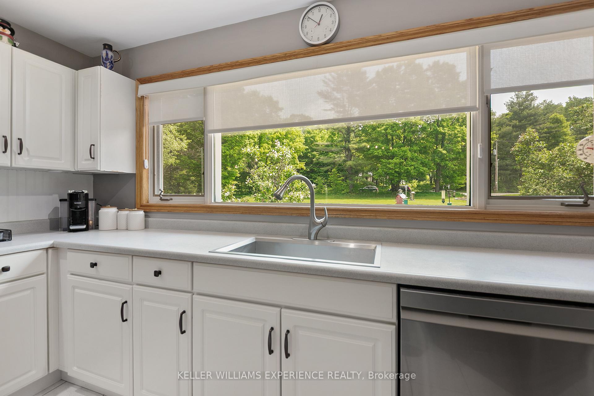 Photo 16 of 1183 Baseline Road, Gravenhurst, Morrison — HOMEH