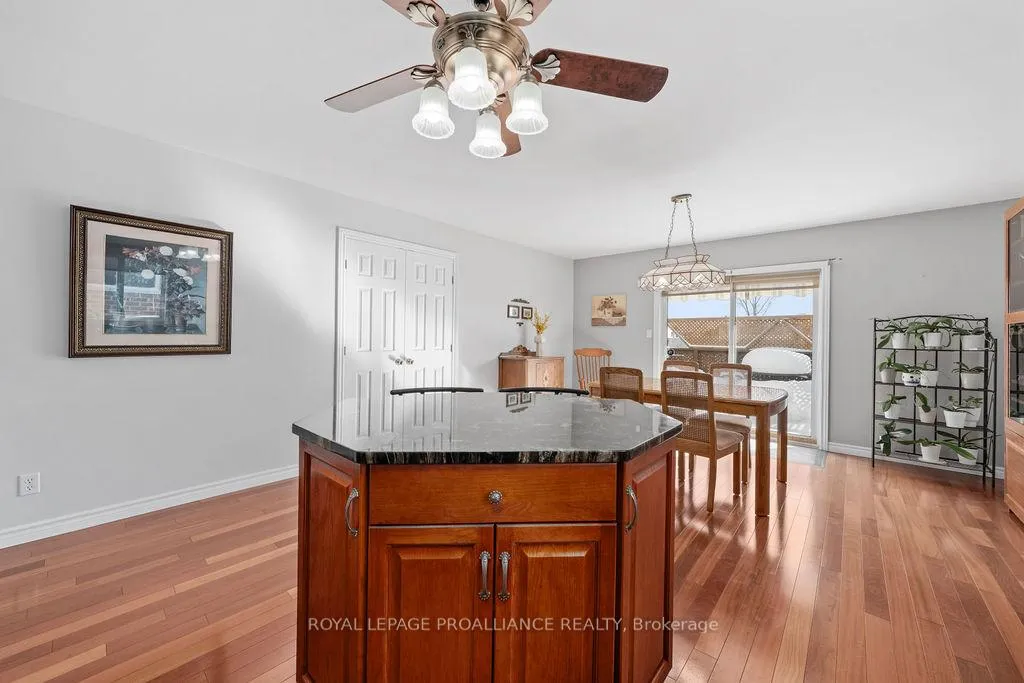 Photo 12 of 5 Simcoe Drive, Belleville, Thurlow Ward — HOMEH