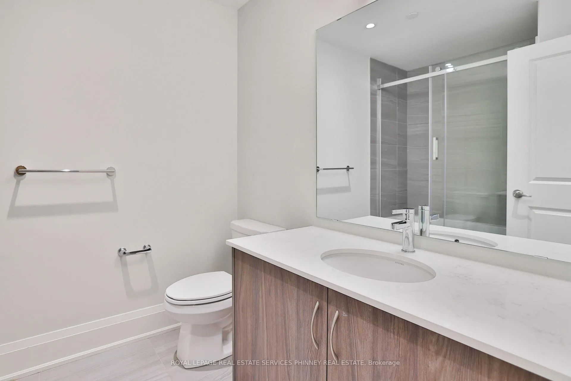 Photo 31 of Unit 10, 95 Brookfield Road, Oakville, Central — HOMEH
