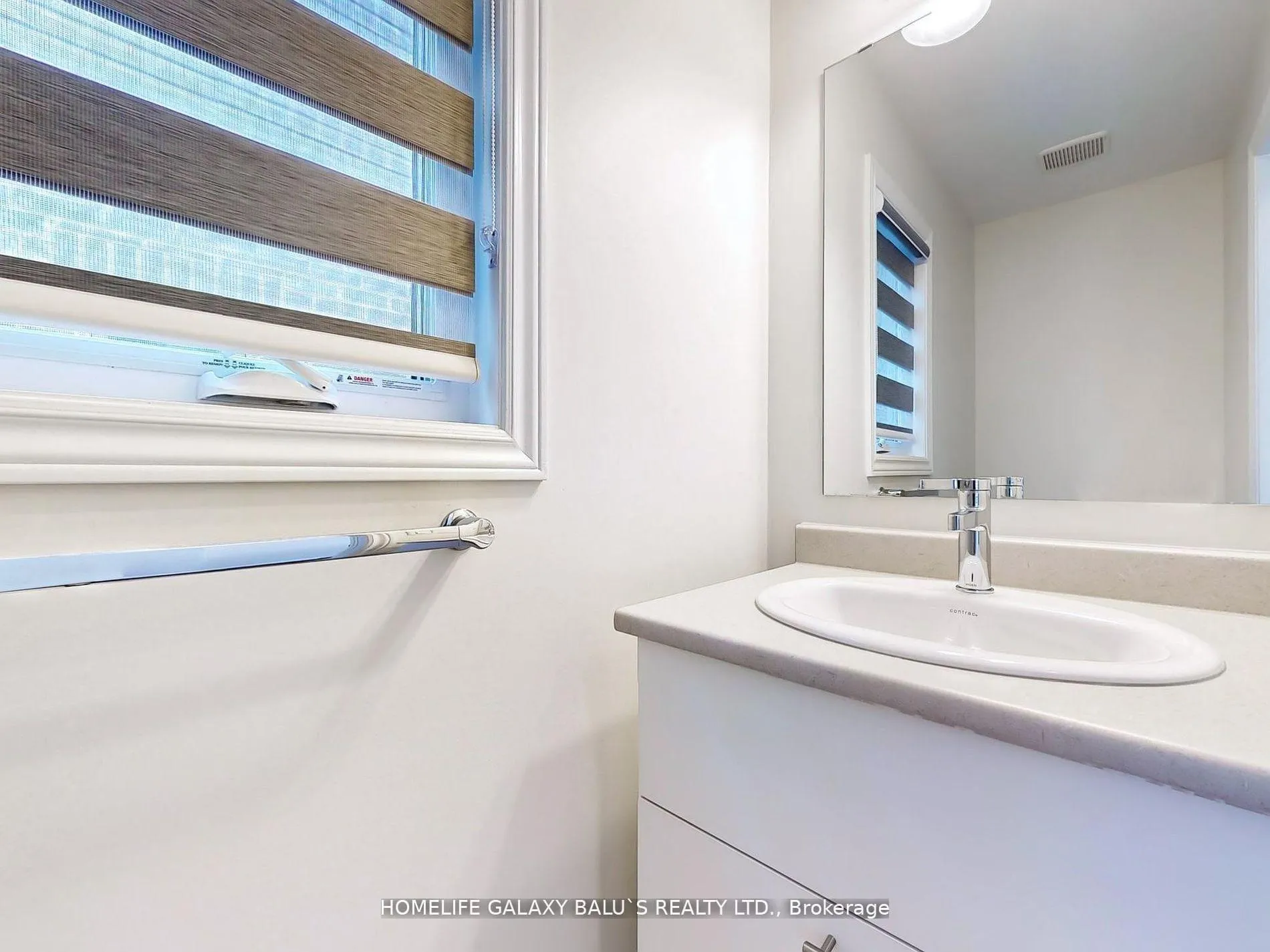 Photo 11 of 74 Gemini Drive, Barrie, Rural Barrie Southeast — HOMEH