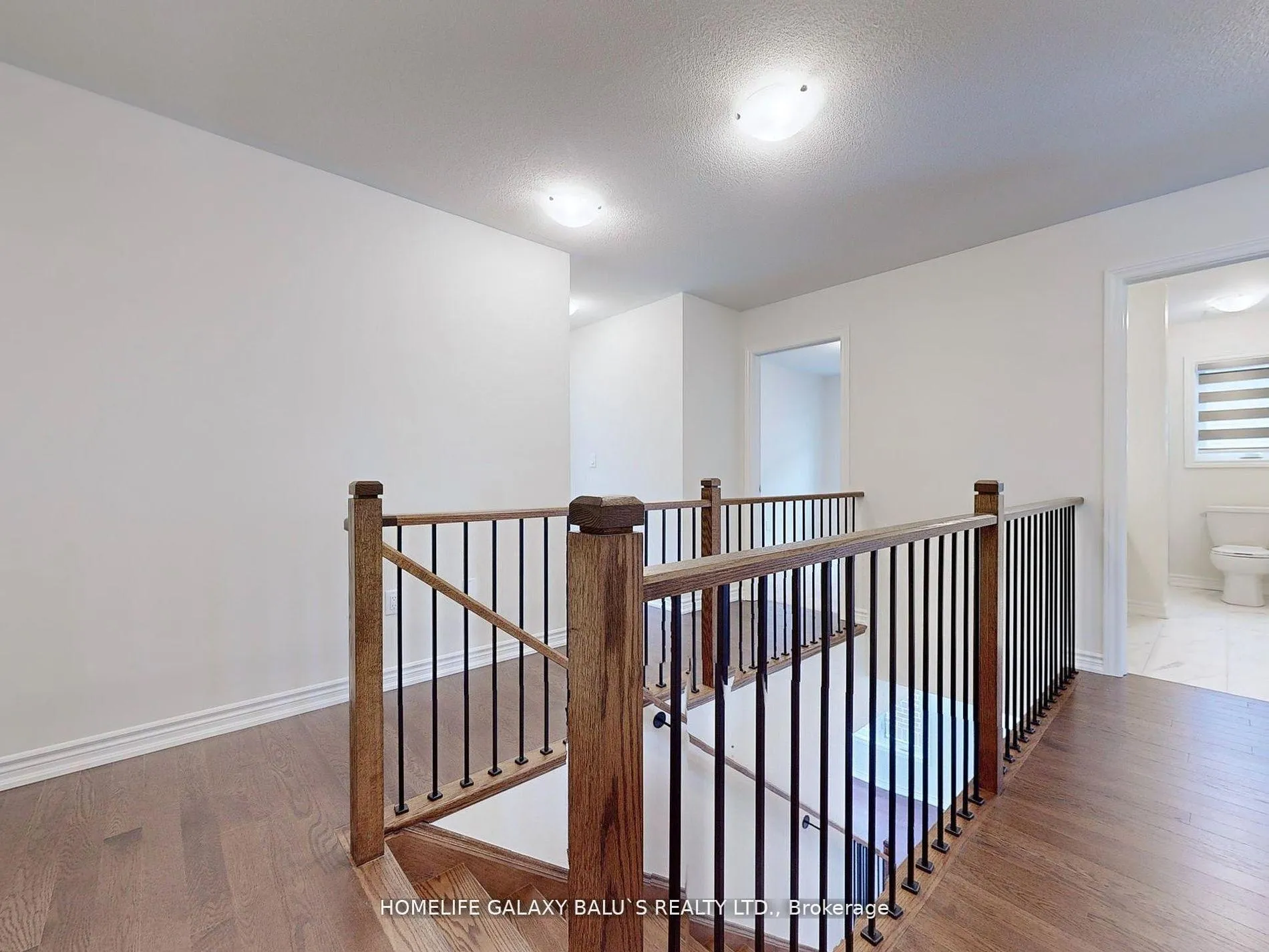 Photo 14 of 74 Gemini Drive, Barrie, Rural Barrie Southeast — HOMEH