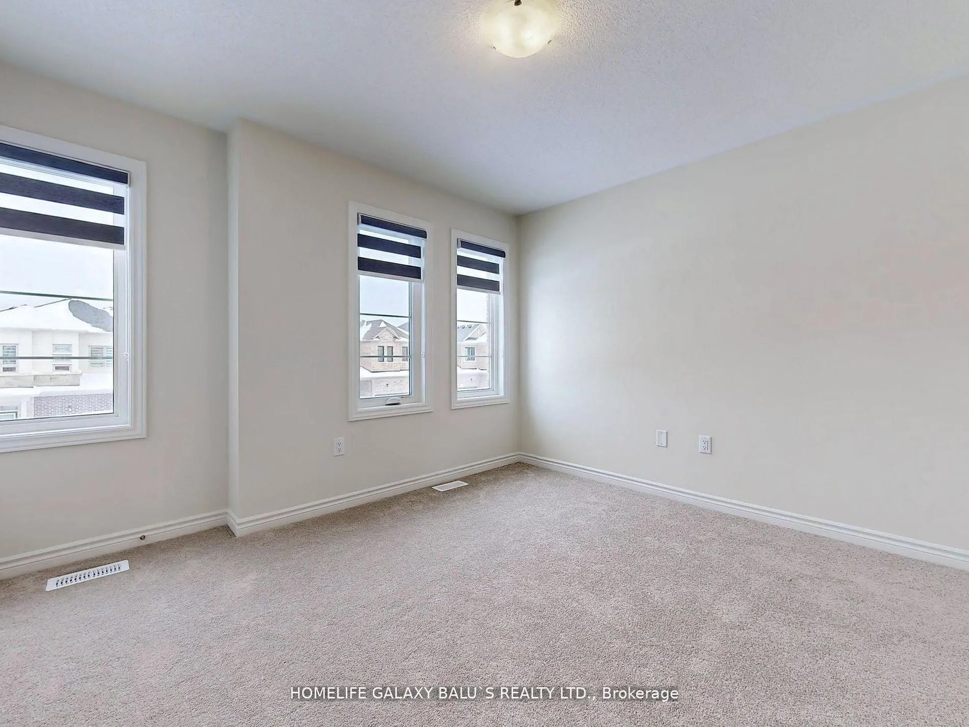 Photo 21 of 74 Gemini Drive, Barrie, Rural Barrie Southeast — HOMEH
