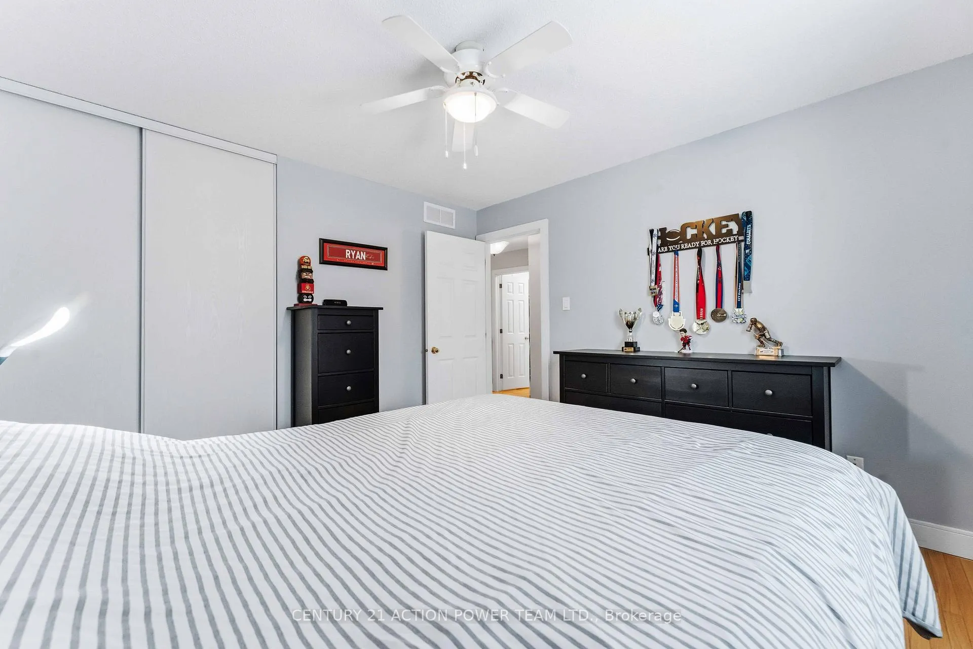 Photo 37 of 1510 Rumford Drive, Ottawa, Fallingbrook/Pineridge — HOMEH